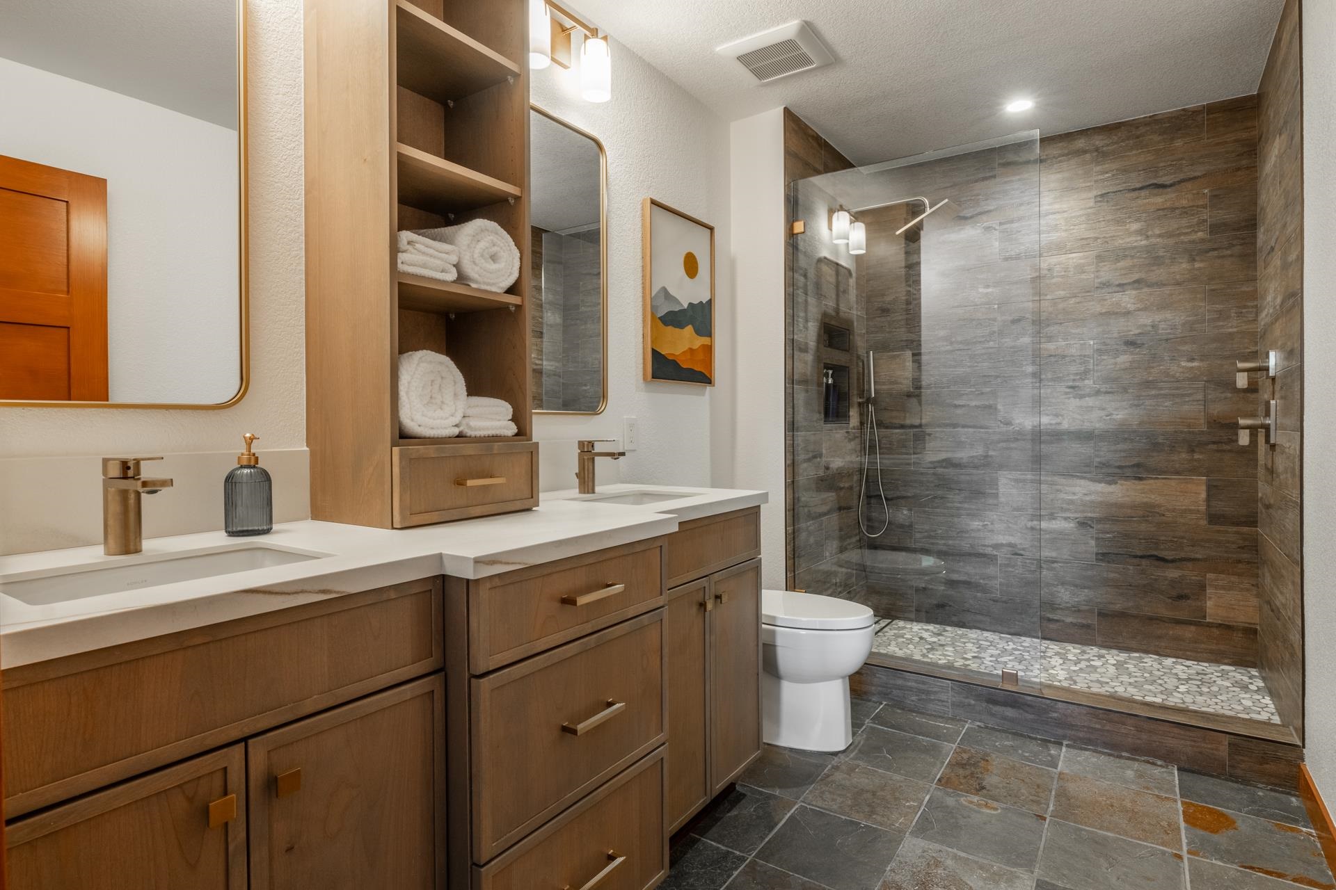 6201 Minaret Rd #2430