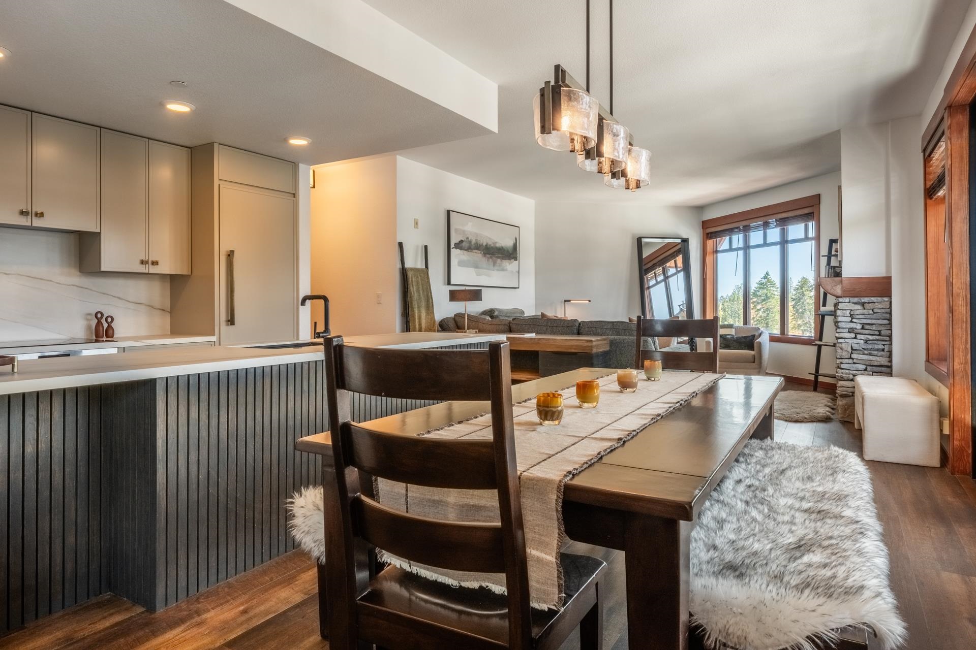 6201 Minaret Rd #2430