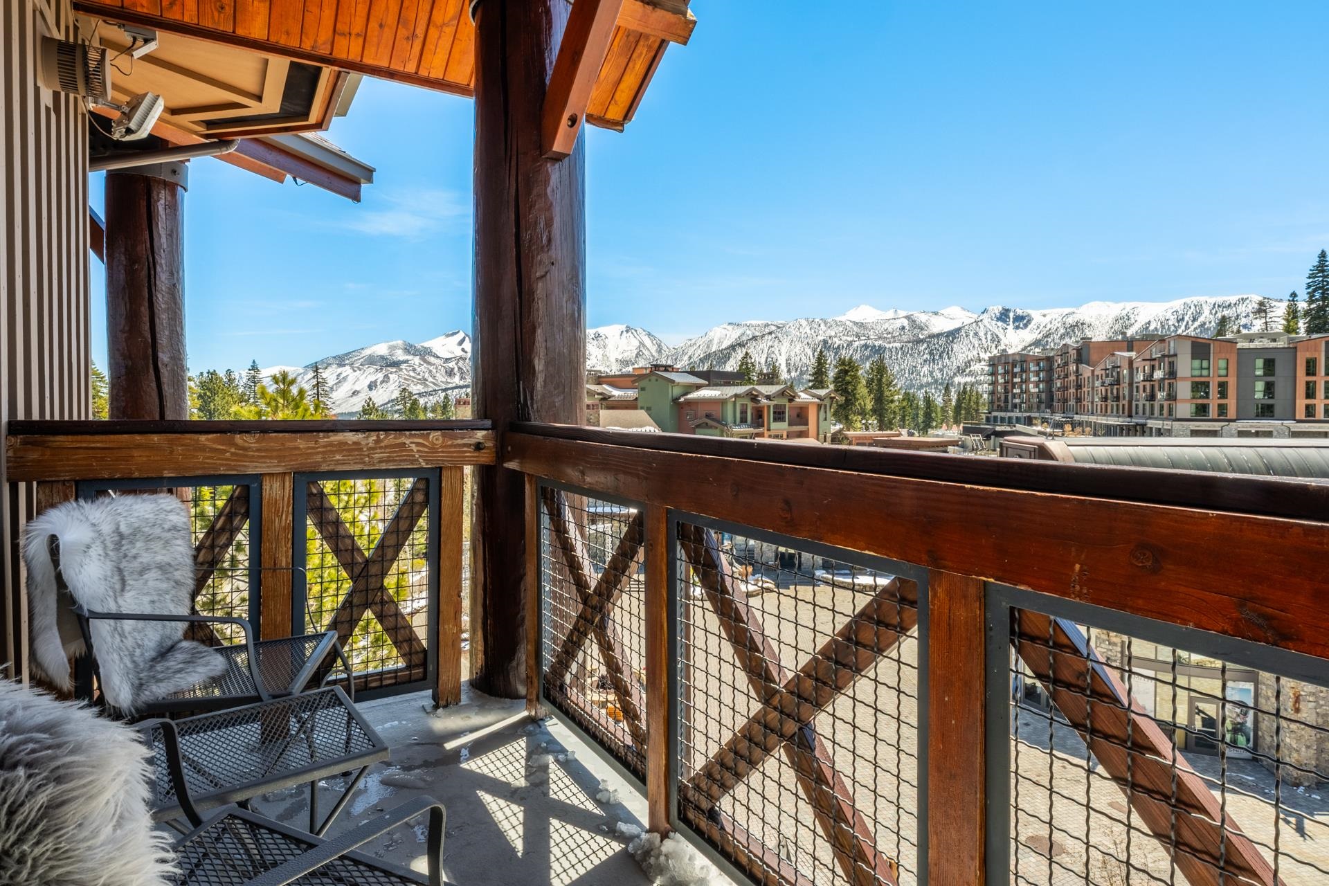 6201 Minaret Rd #2430