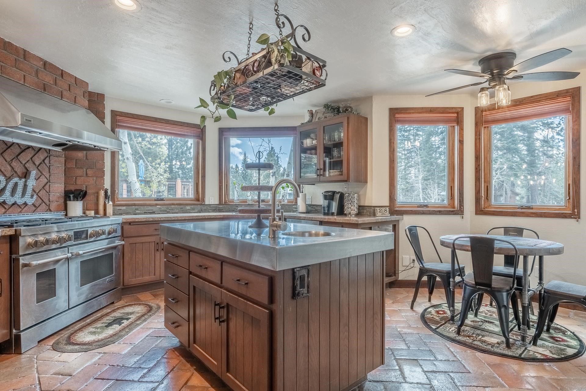 139 Ridgecrest Drive