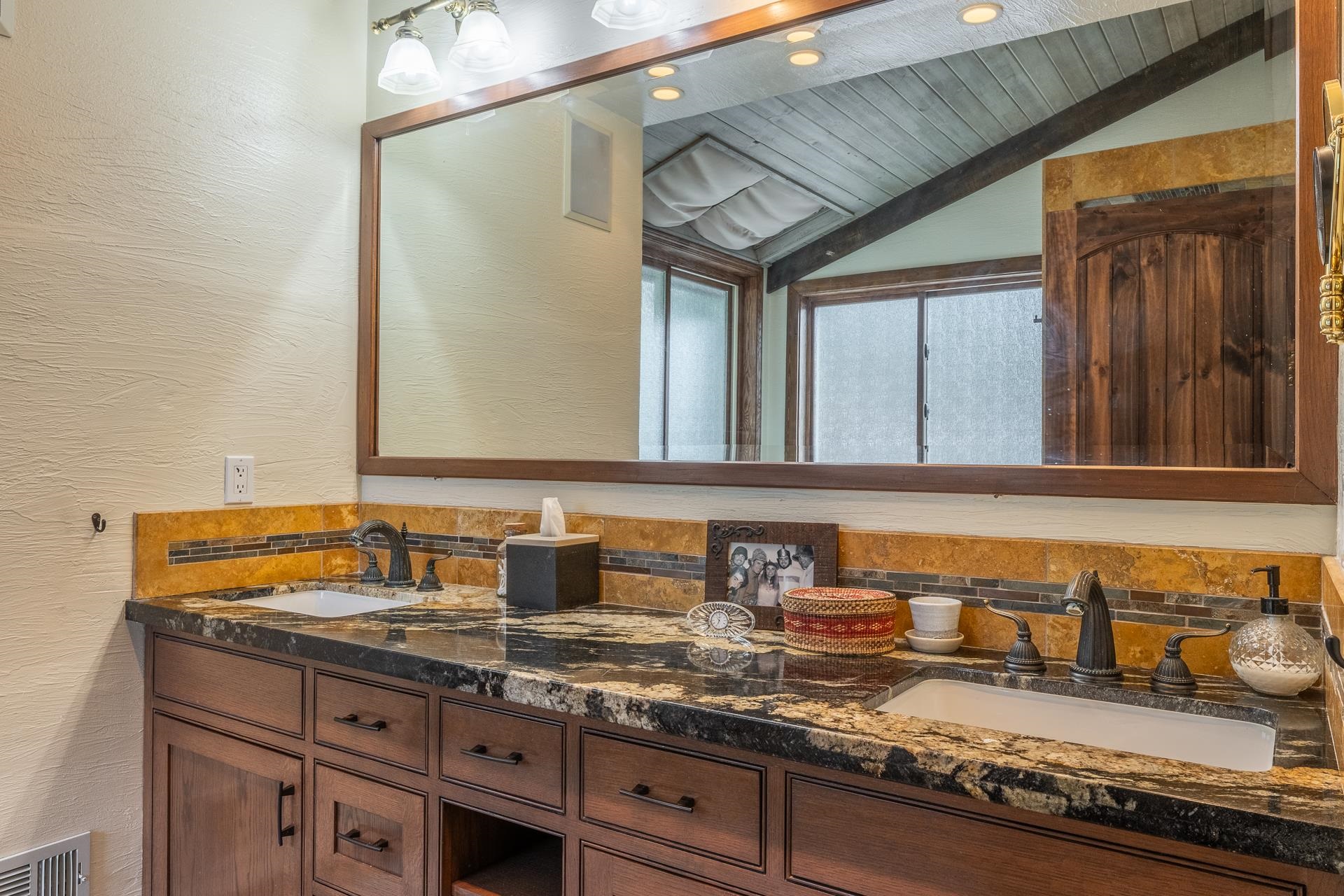 139 Ridgecrest Drive