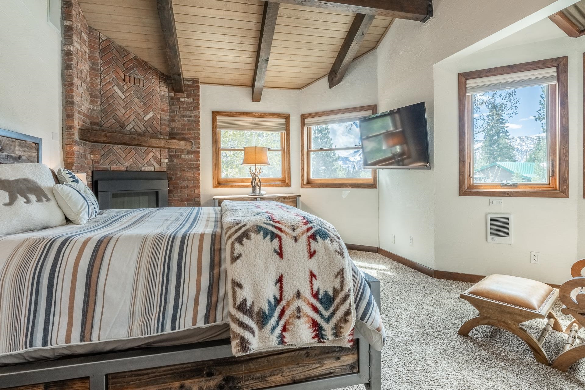 139 Ridgecrest Drive