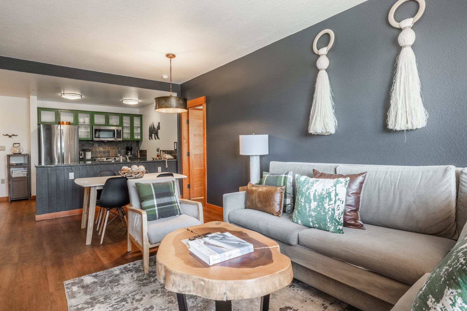 6201 Minaret Road Unit: 2221