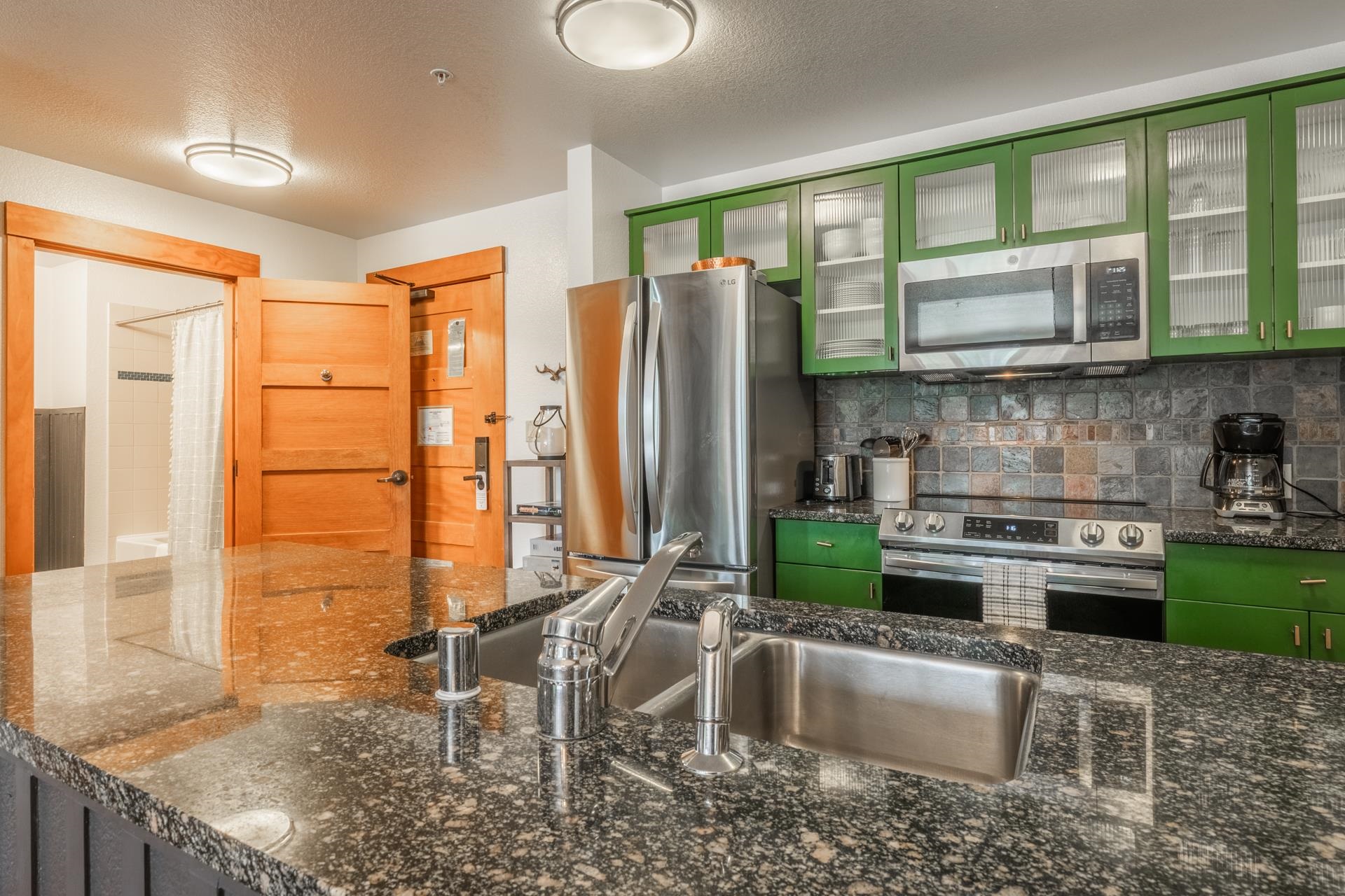 6201 Minaret Road Unit: 2221