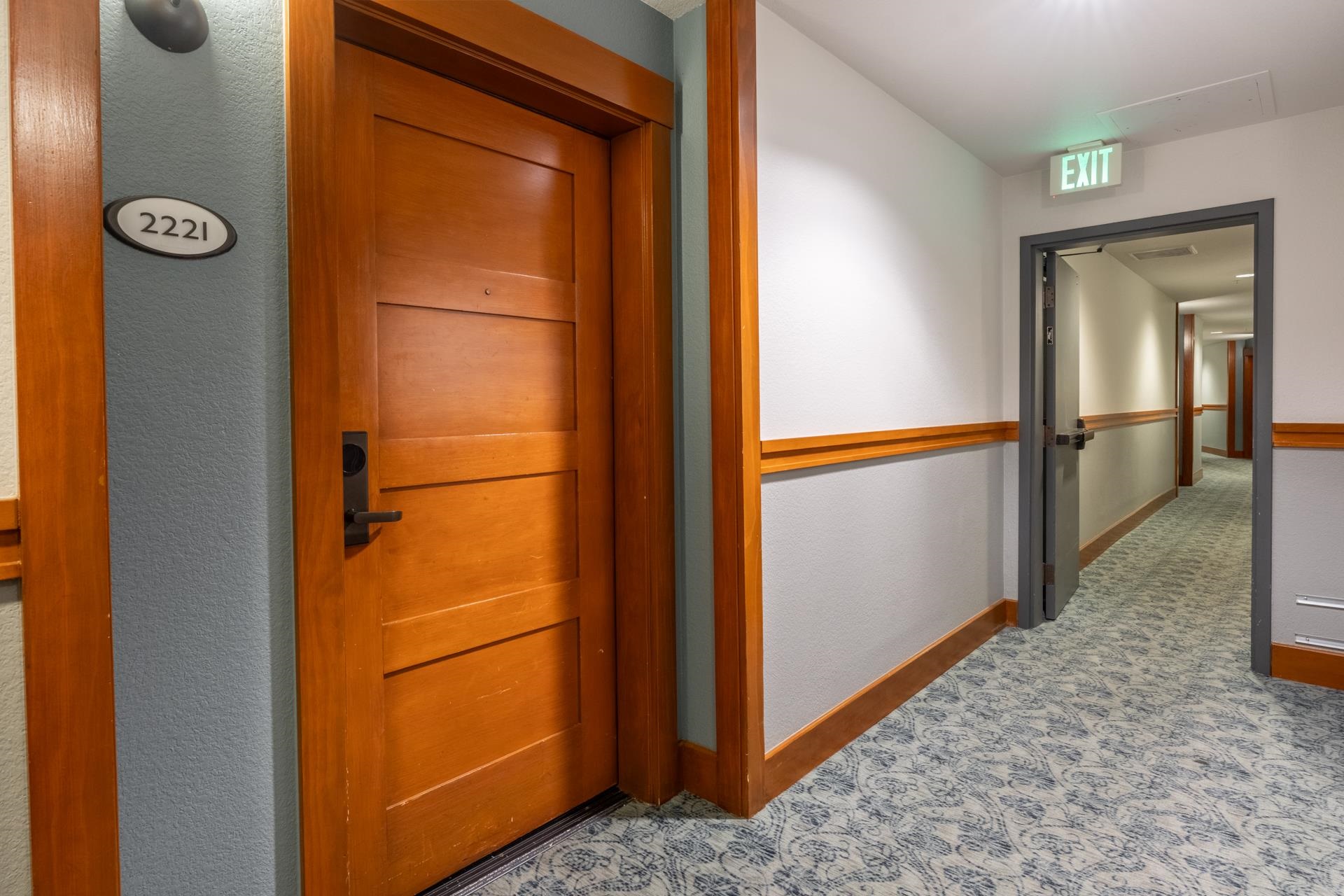 6201 Minaret Road Unit: 2221