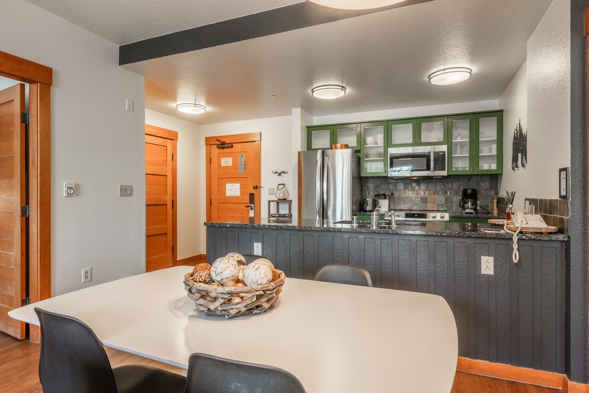 6201 Minaret Road Unit: 2221