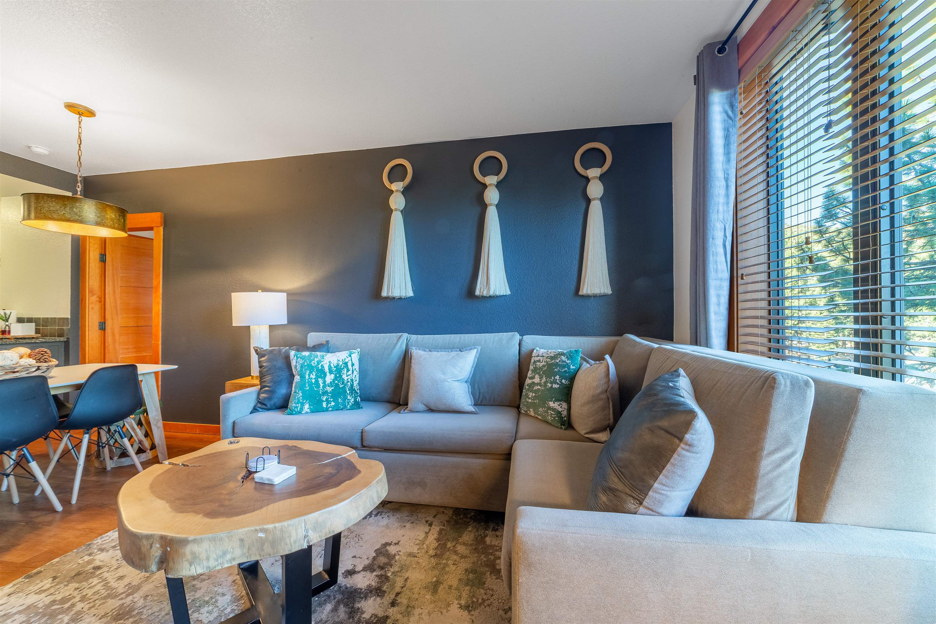 6201 Minaret Road Unit: 2221