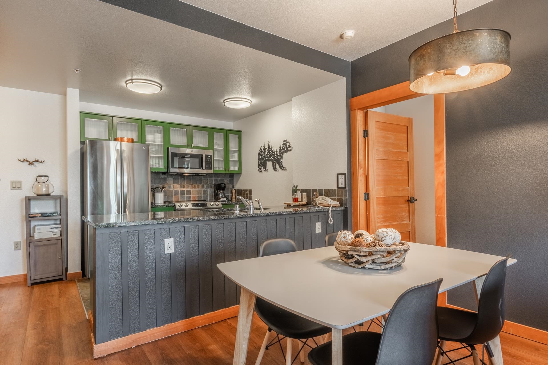 6201 Minaret Road Unit: 2221