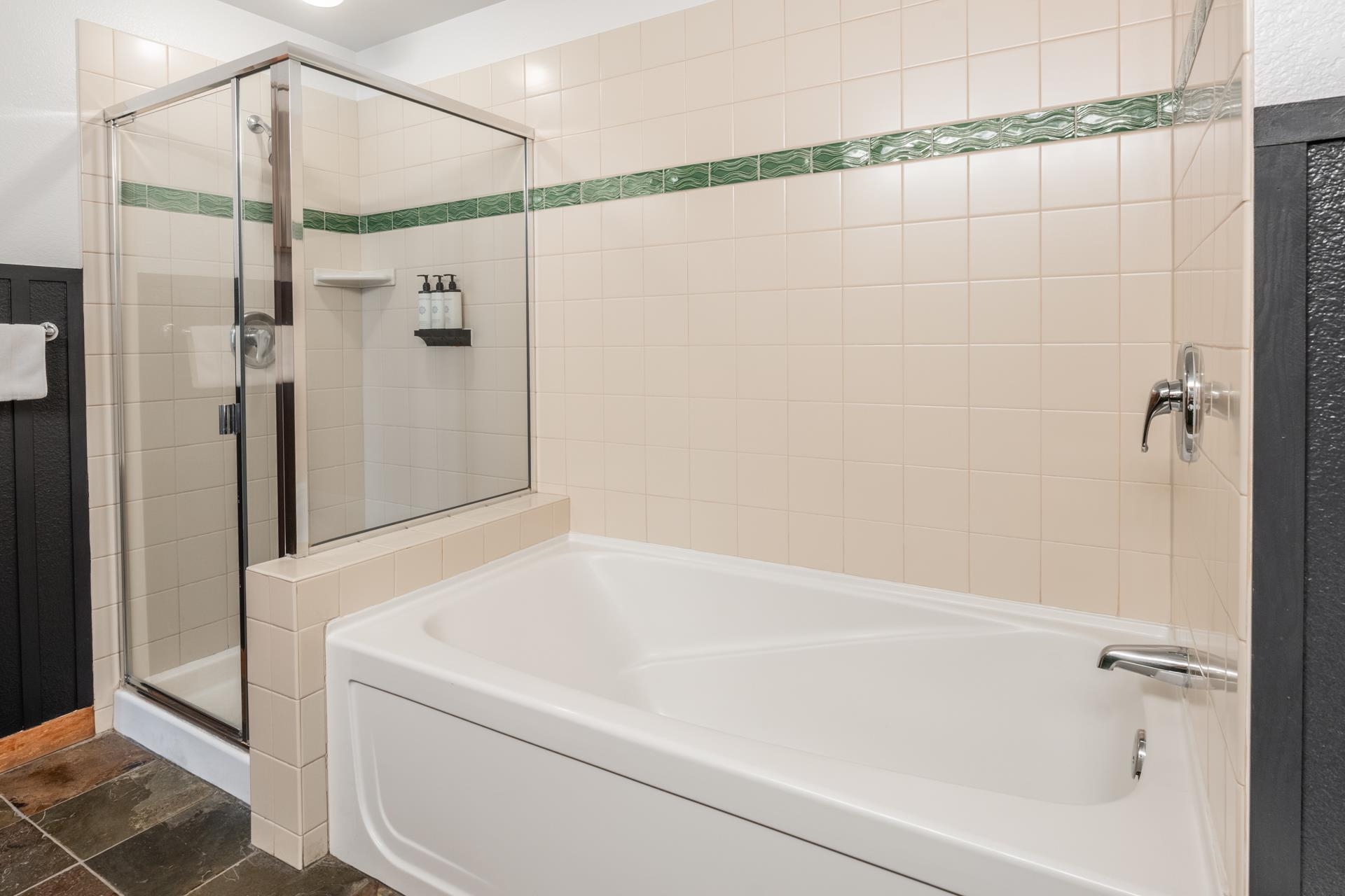 6201 Minaret Road Unit: 2221