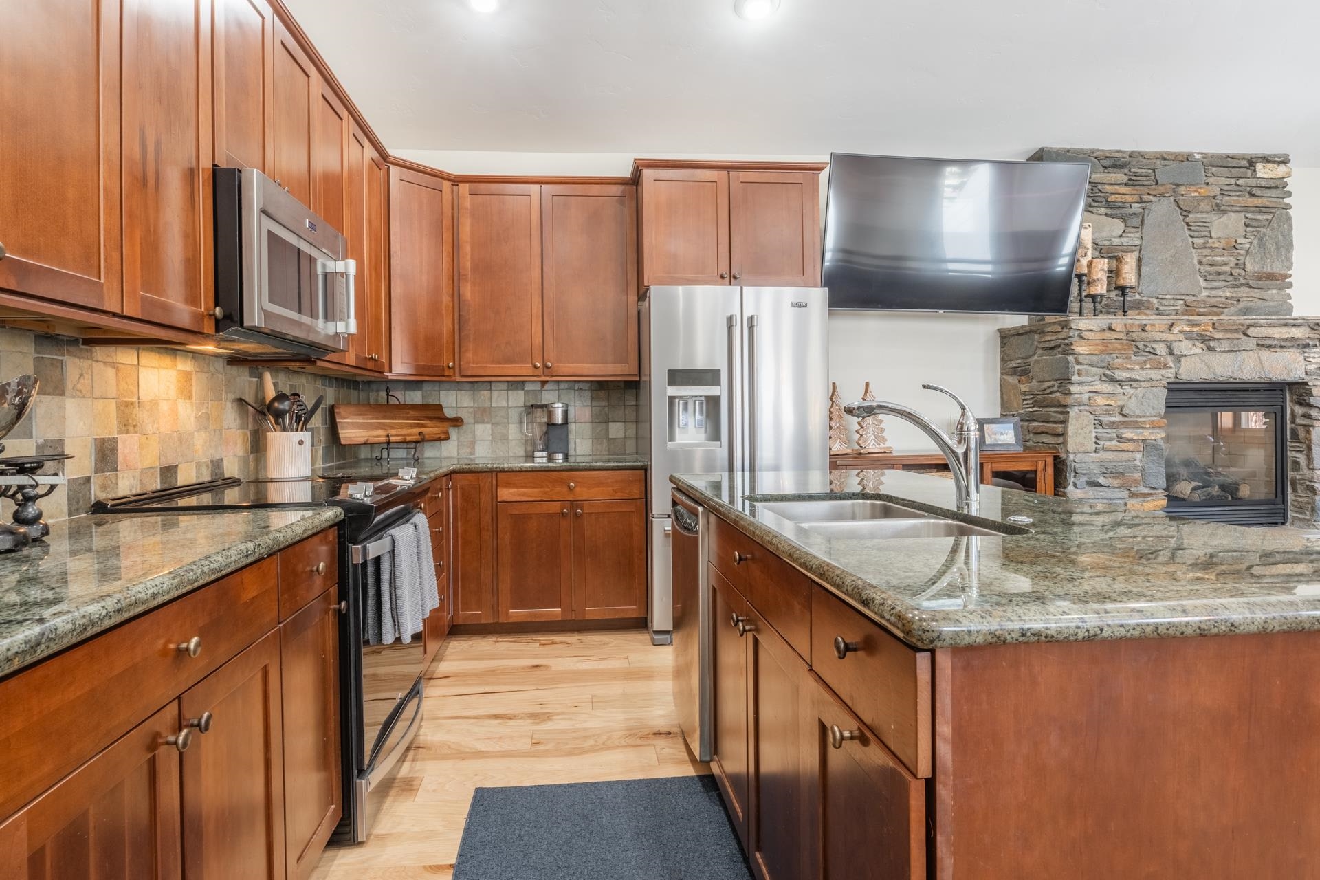 125 Davison Road #1