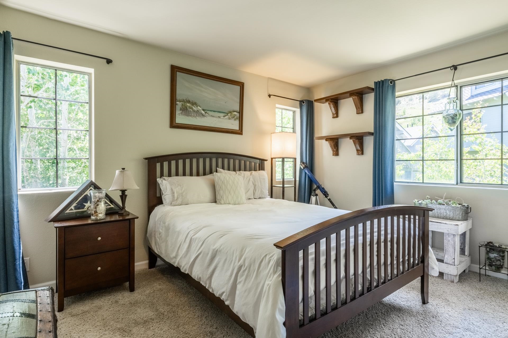 119 Lake Manor Place #24