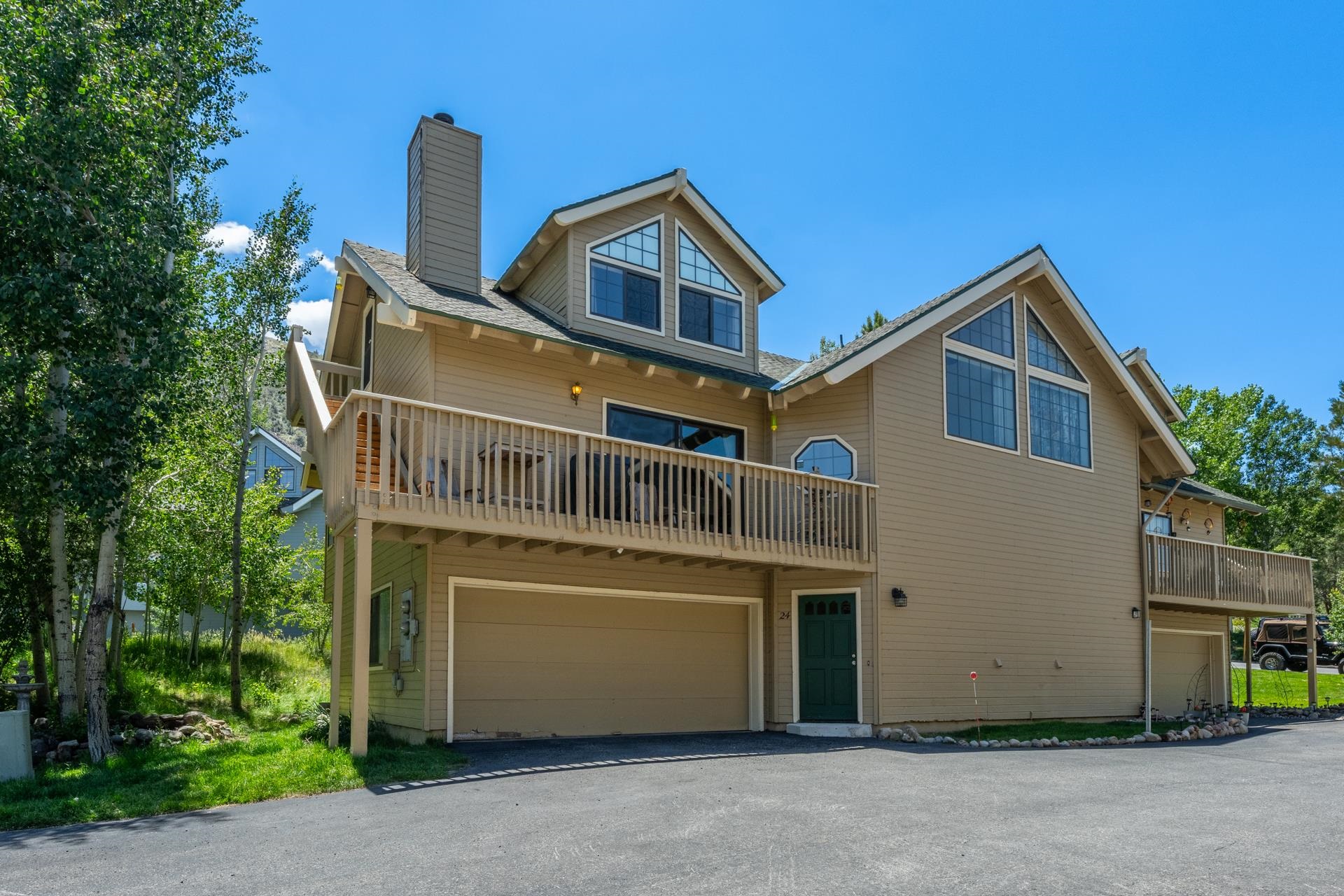 119 Lake Manor Place #24