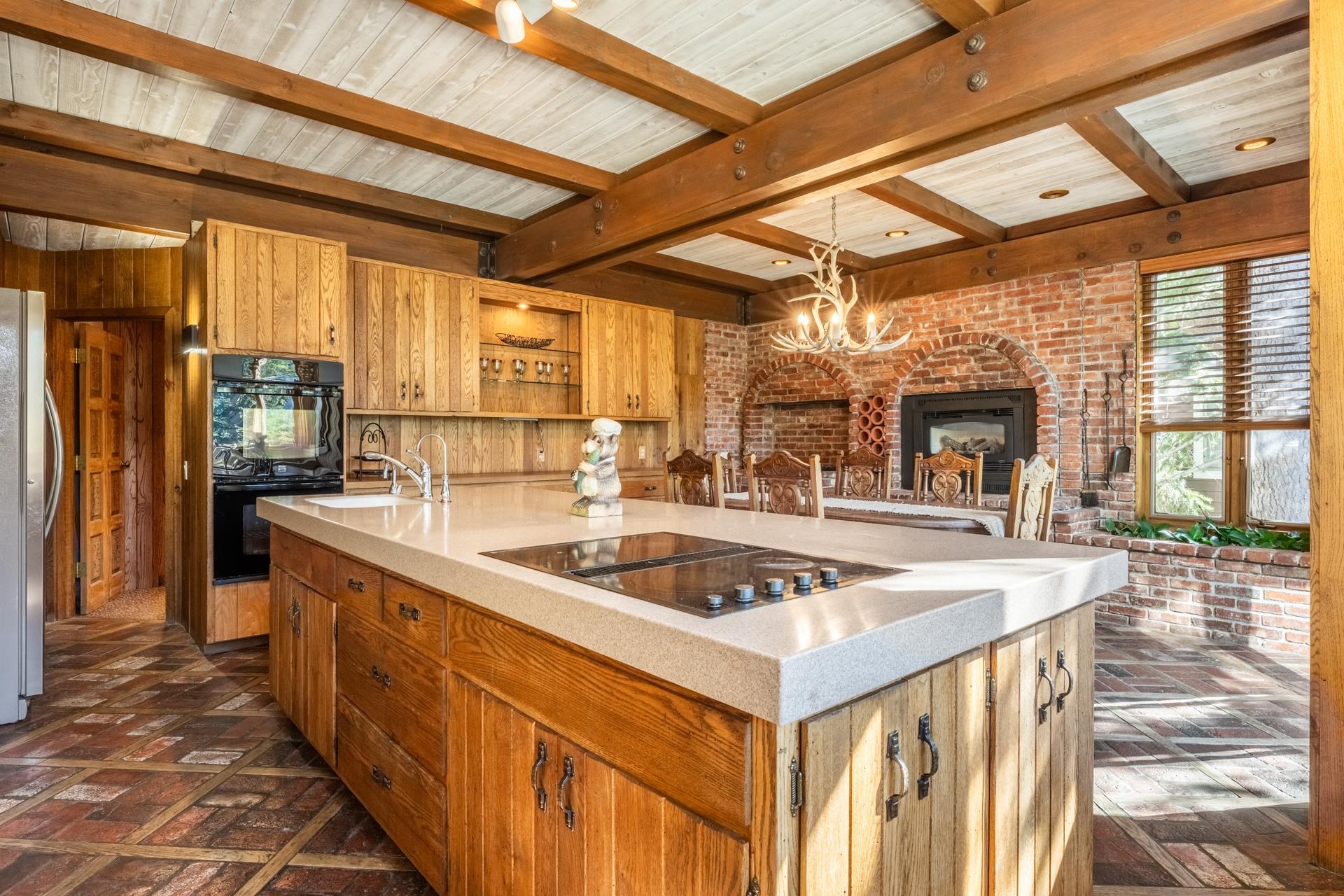 198 Valley Vista