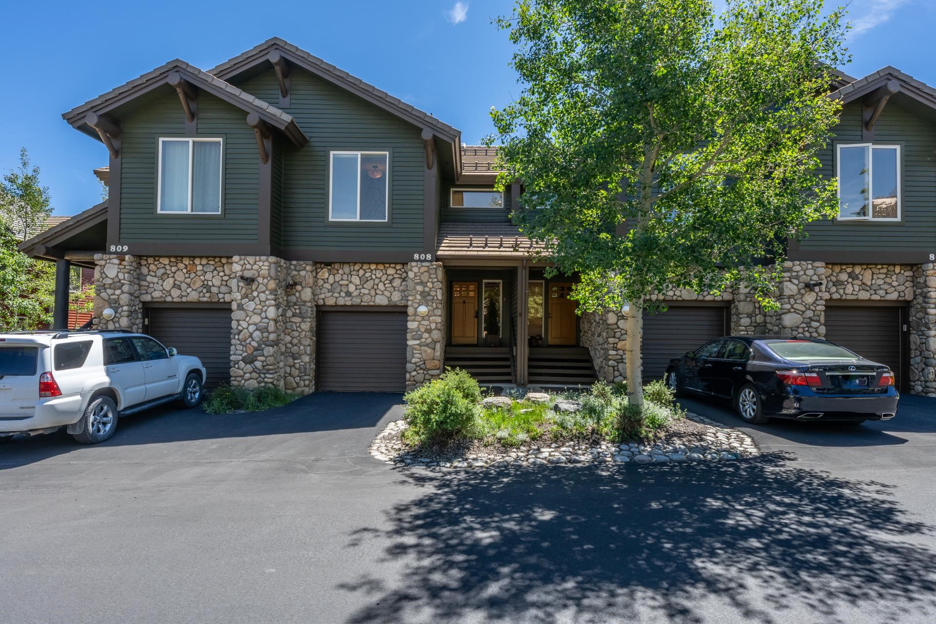 808 Fairway Cir Unit: 808