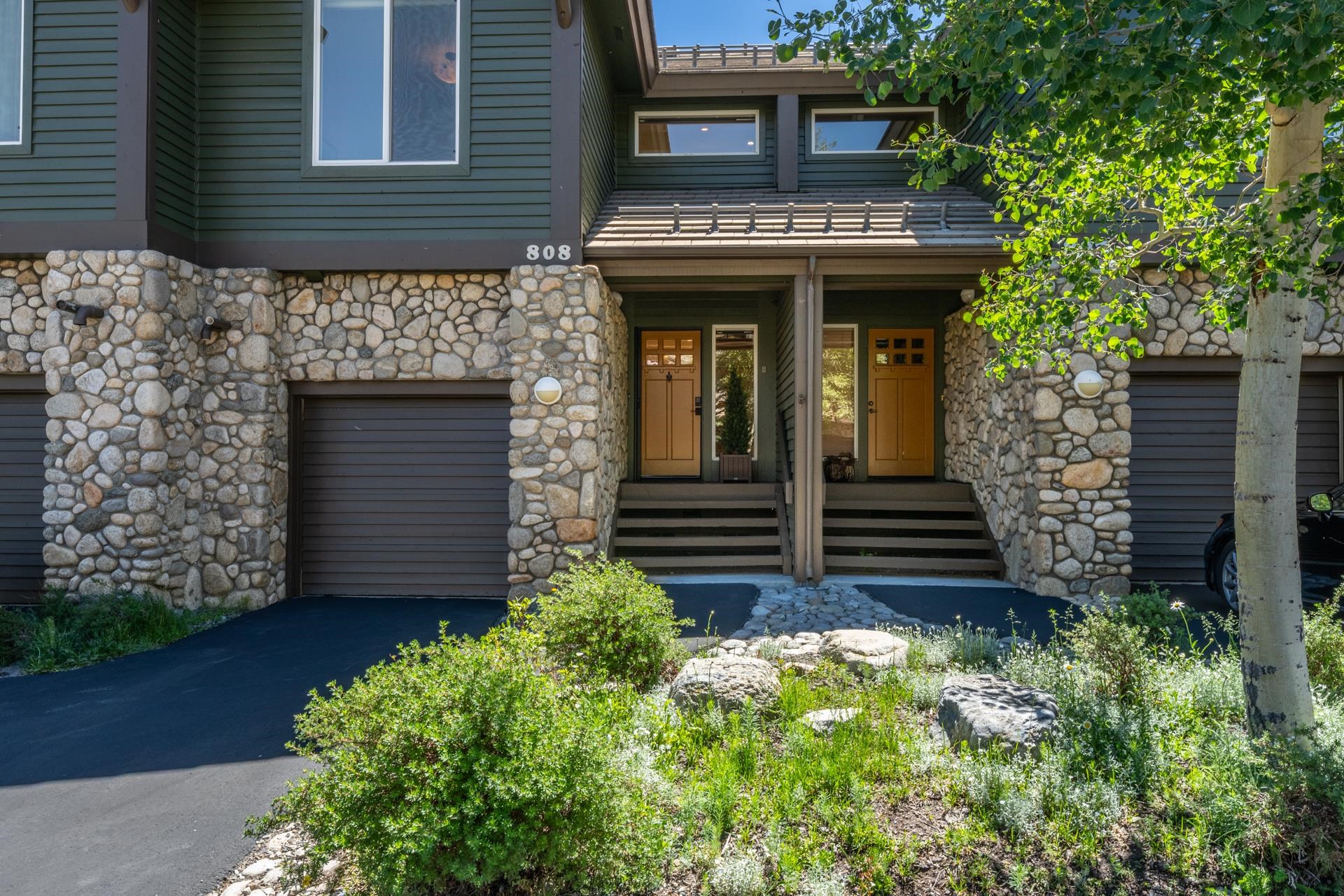808 Fairway Cir Unit: 808