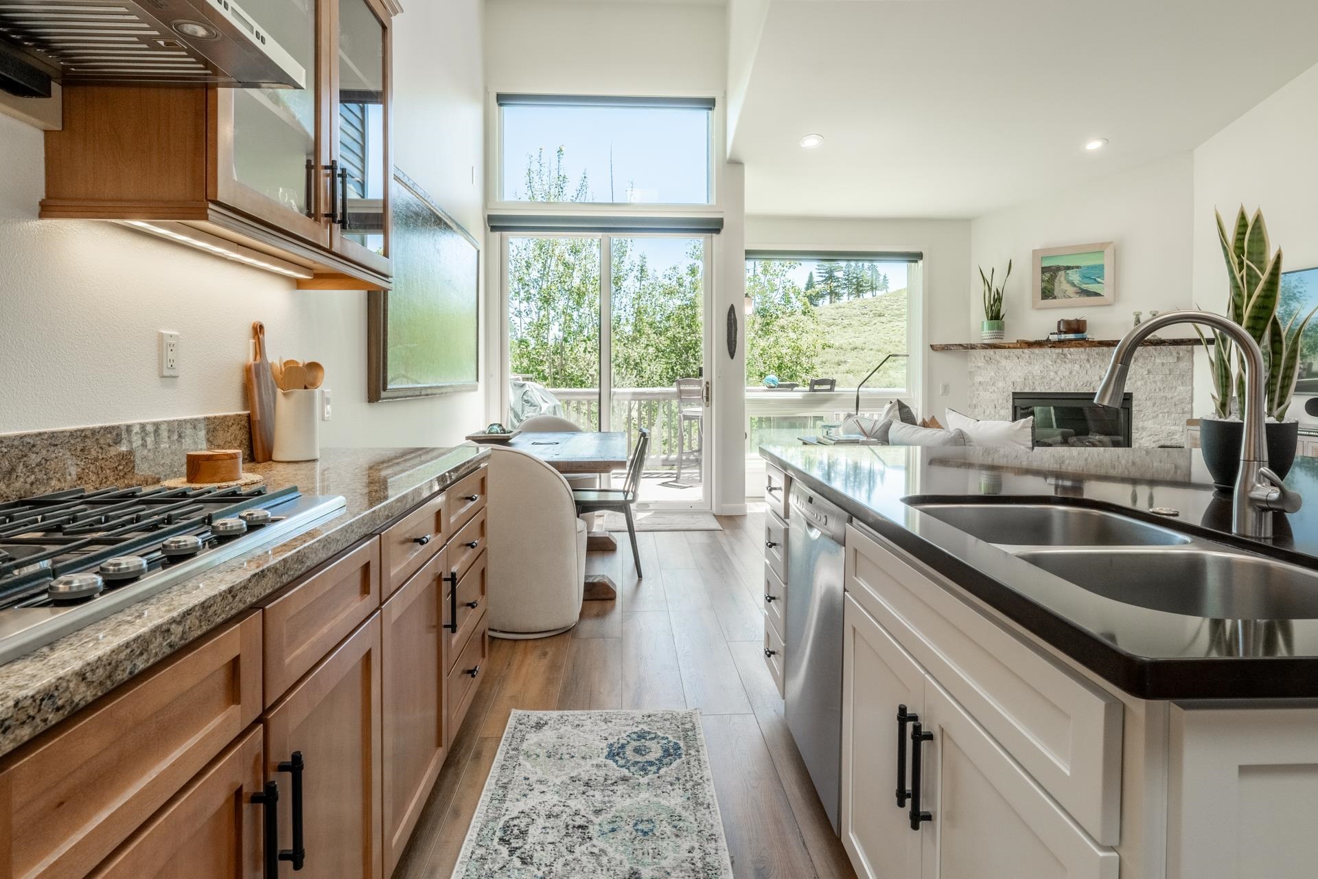 808 Fairway Cir Unit: 808
