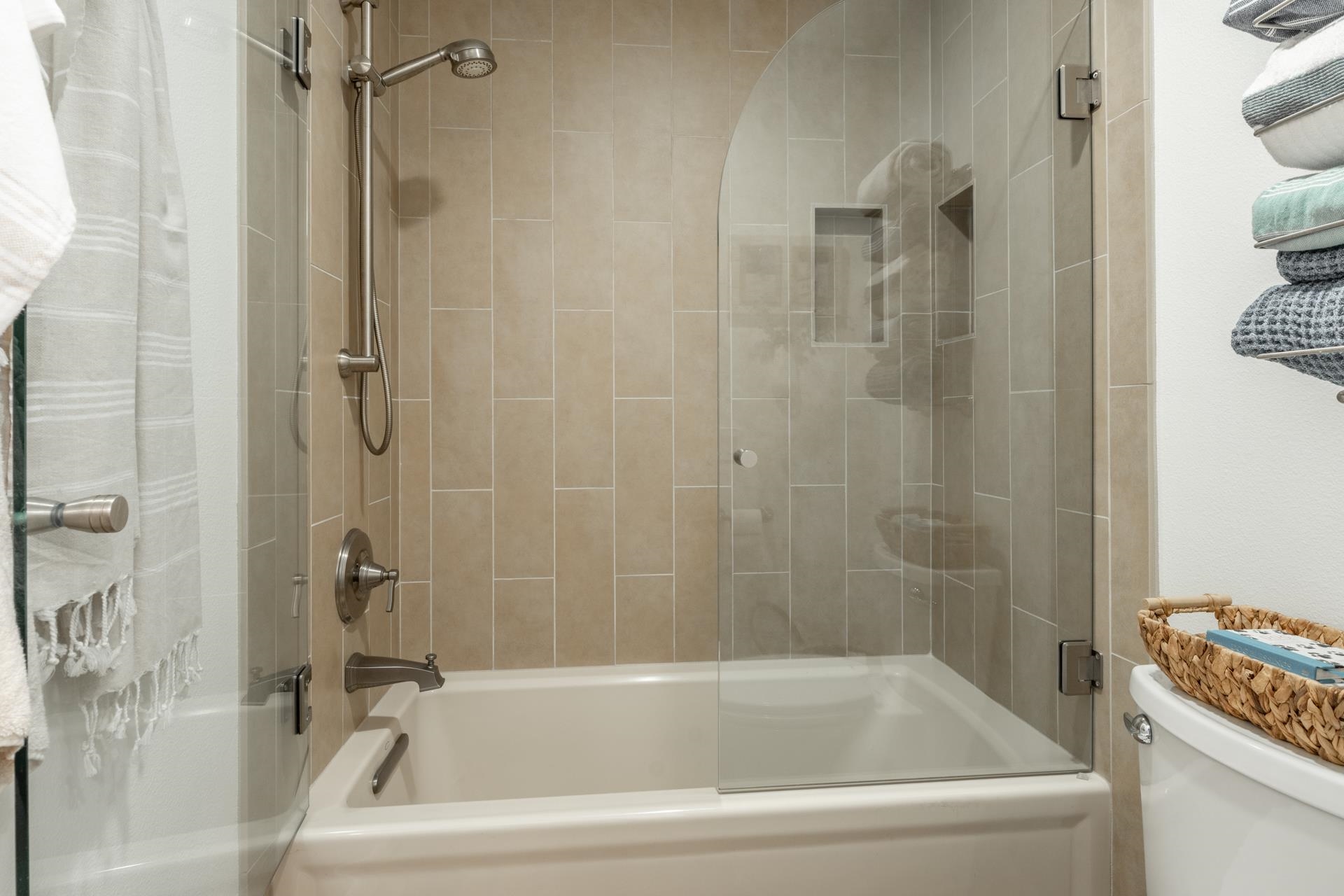 808 Fairway Cir Unit: 808