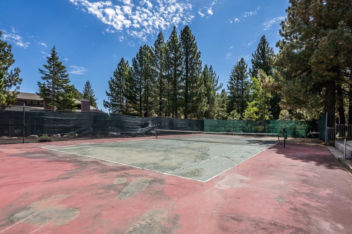 3253 Meridian Blvd. E-16