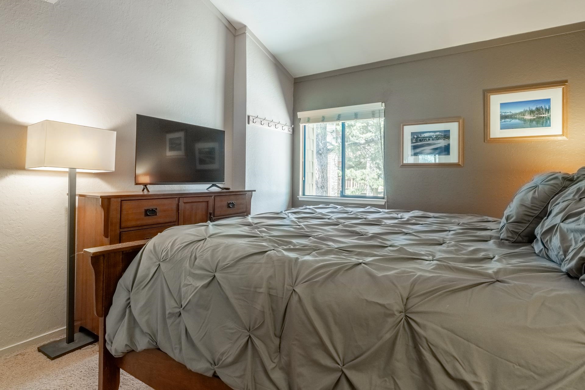 3253 Meridian Blvd. E-16