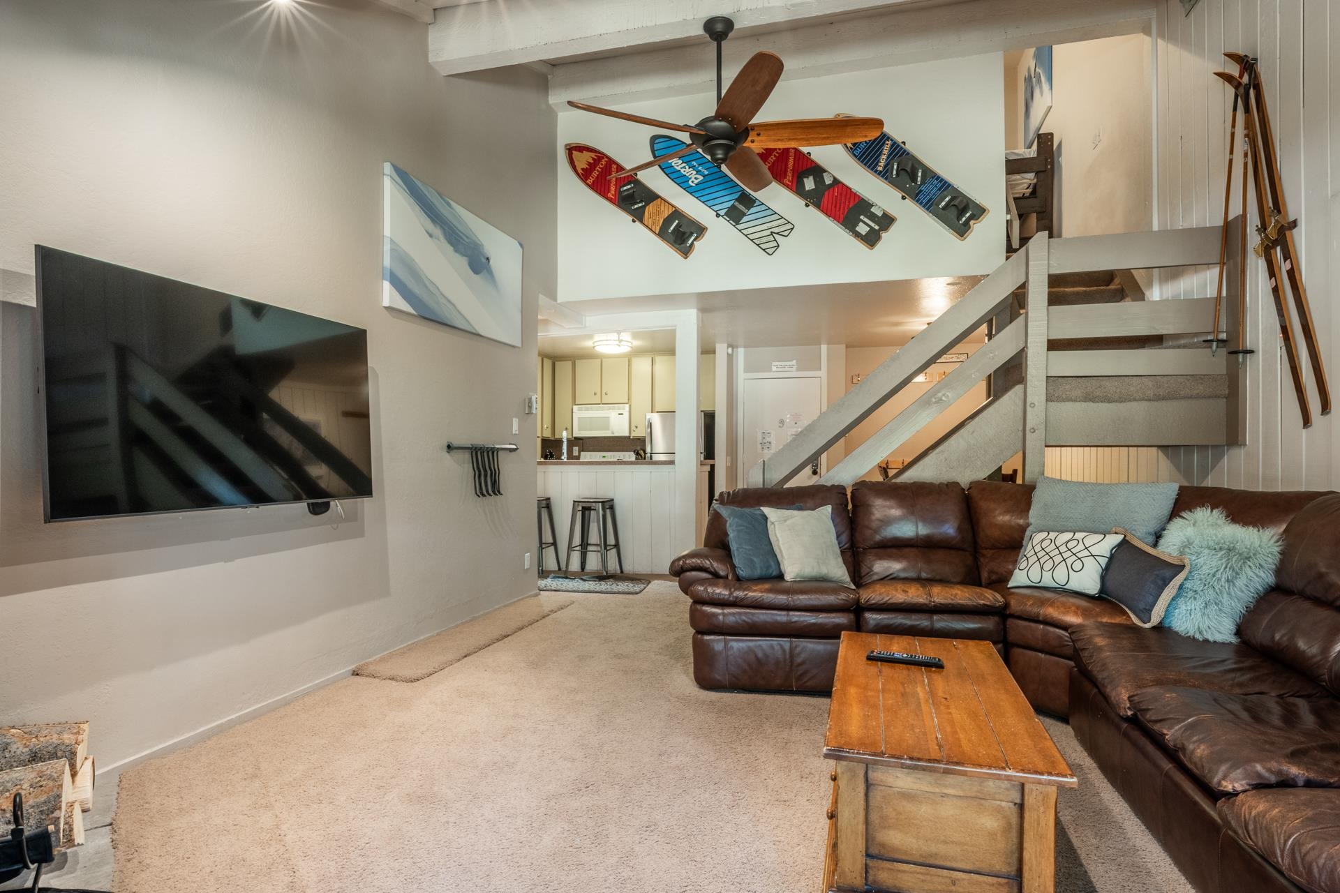 3253 Meridian Blvd. E-16