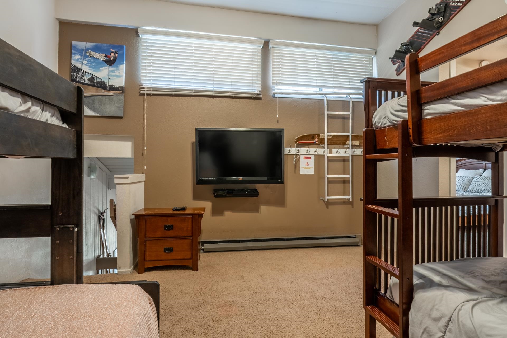 3253 Meridian Blvd. E-16