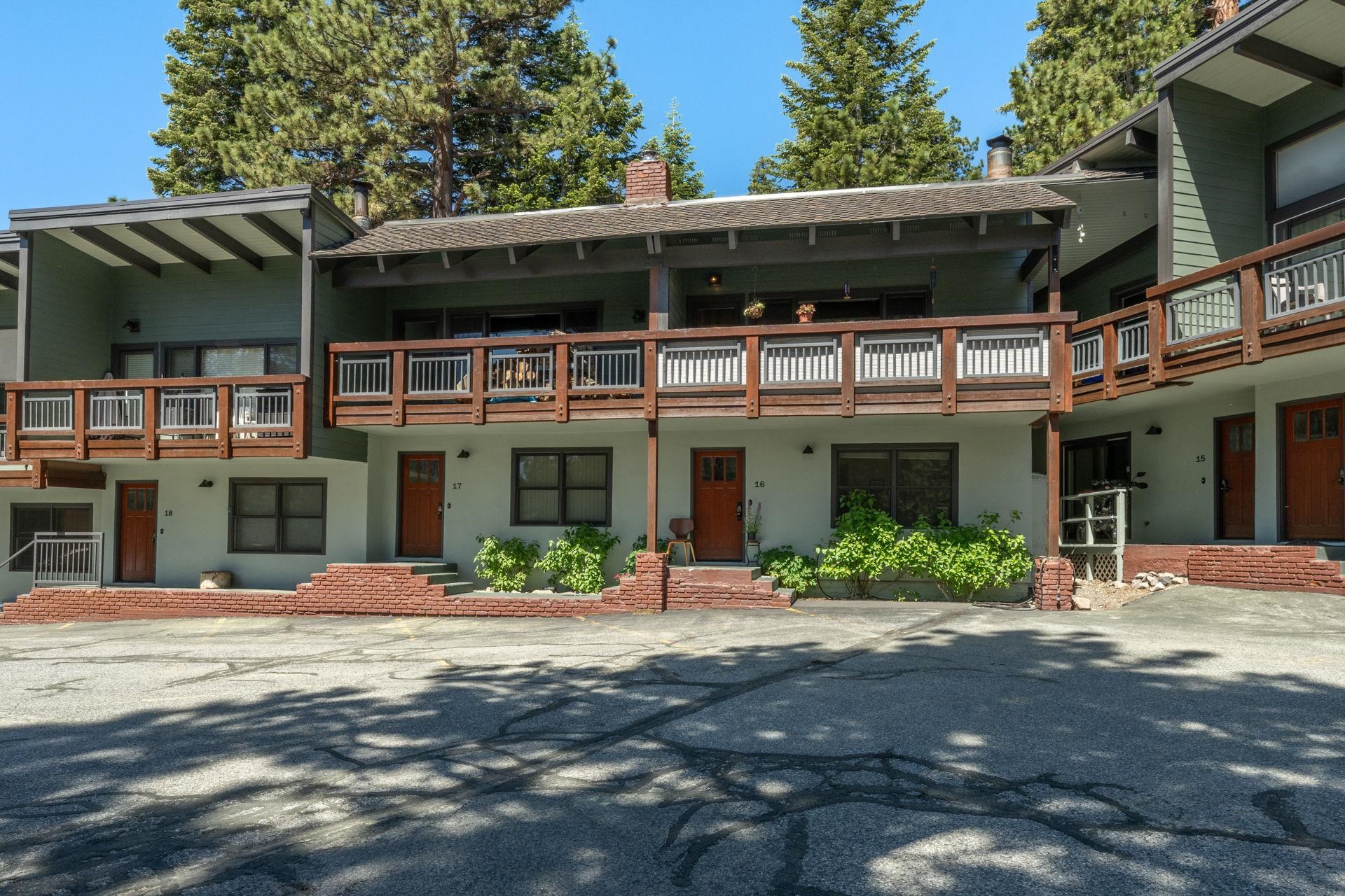 50 Hidden Valley Rd #16