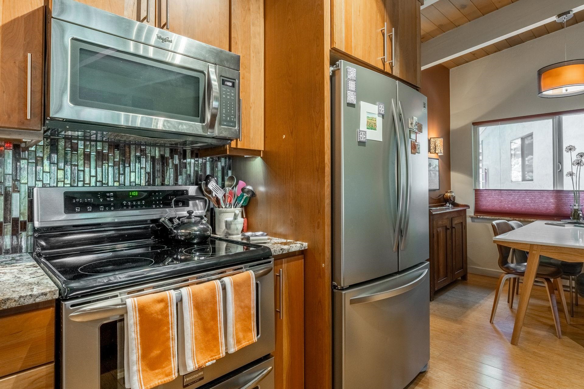 50 Hidden Valley Rd #16