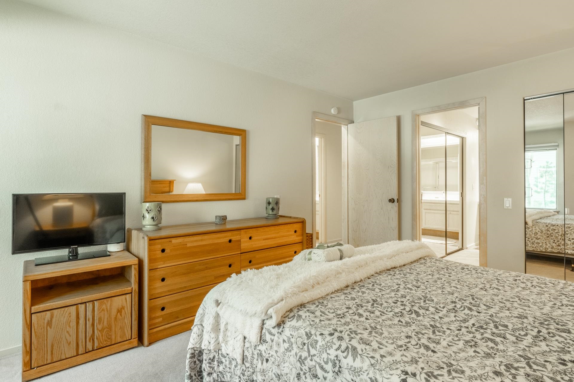 609 Golden Creek Rd Unit: 609