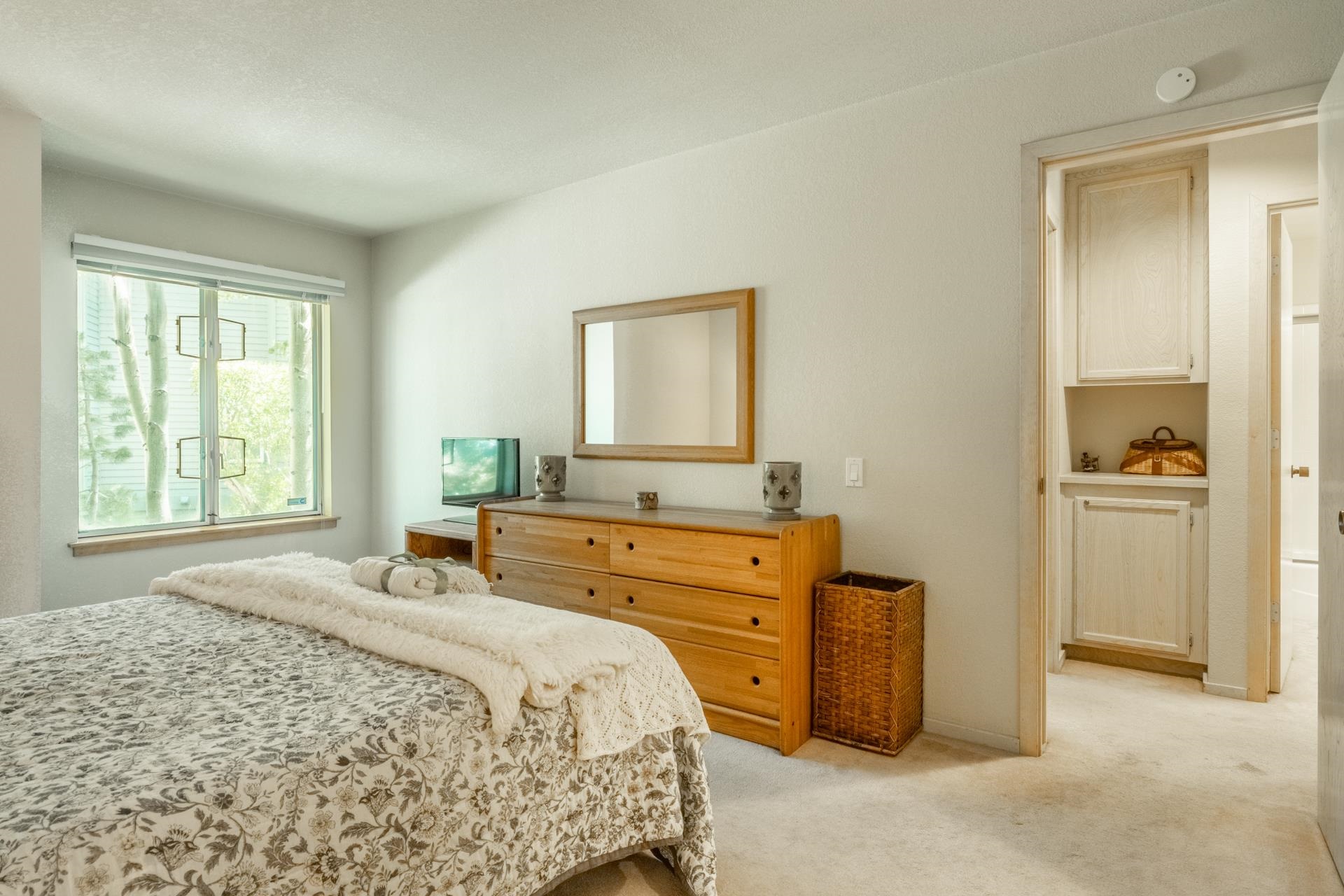 609 Golden Creek Rd Unit: 609