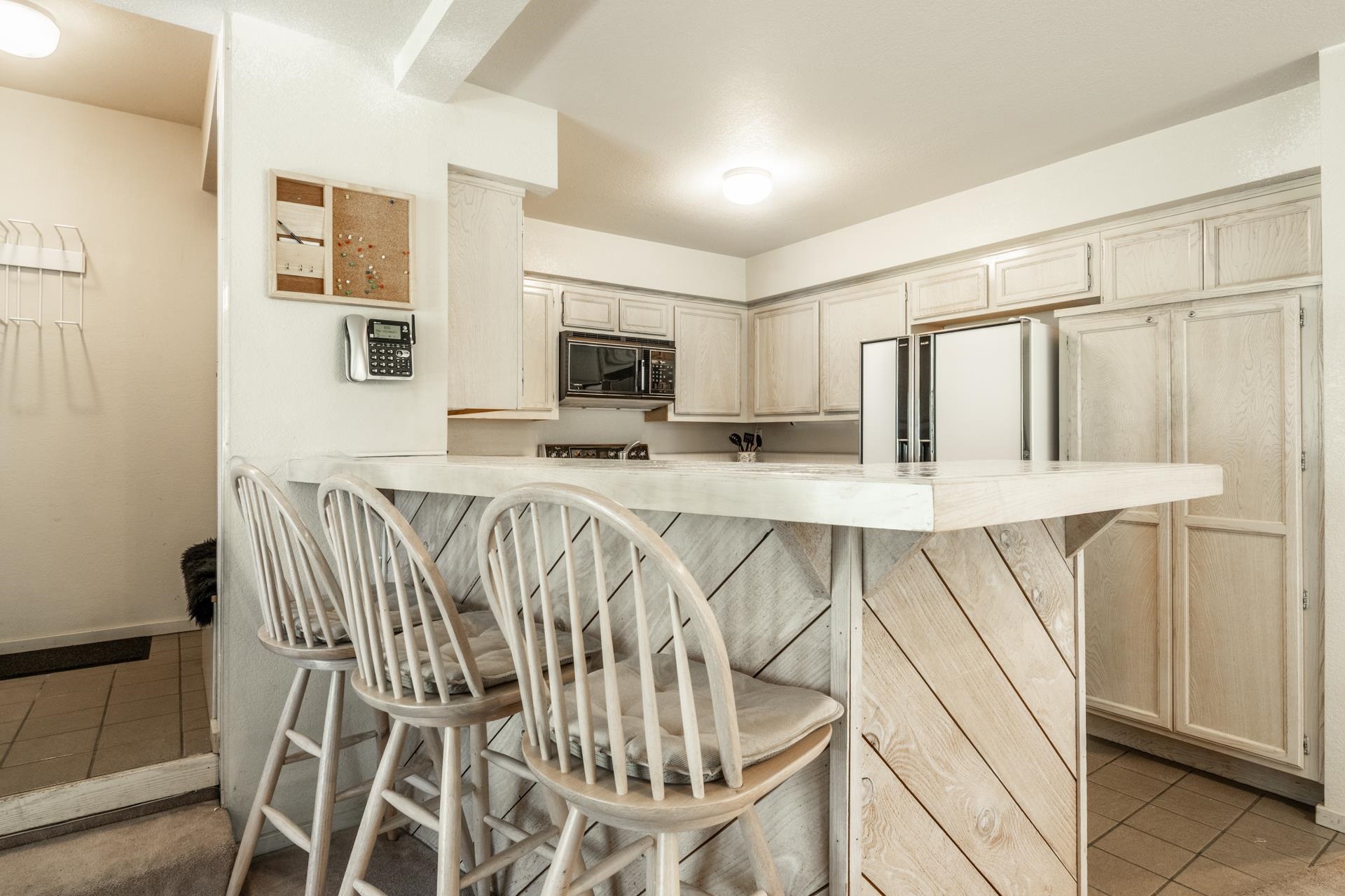 609 Golden Creek Rd Unit: 609