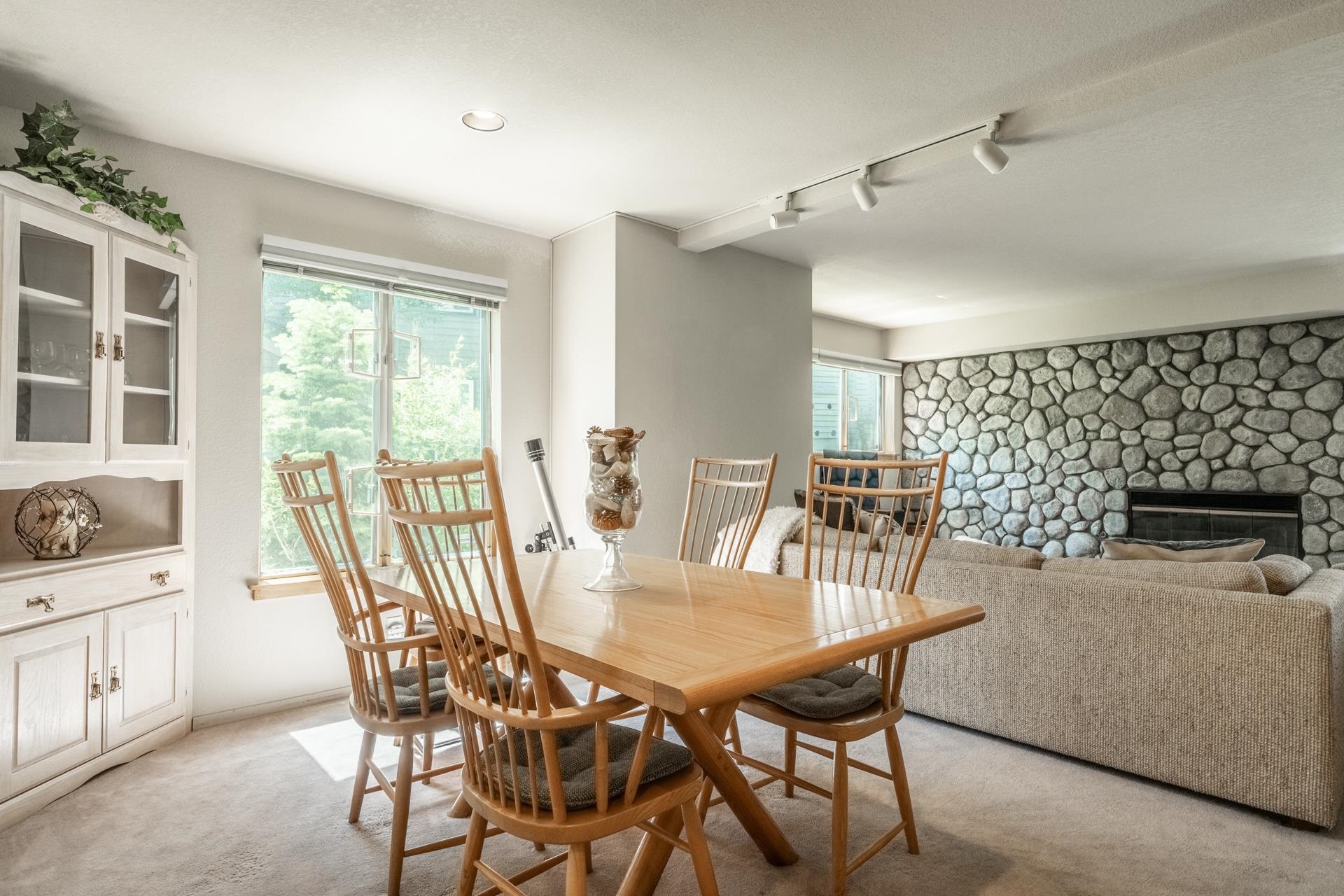 609 Golden Creek Rd Unit: 609
