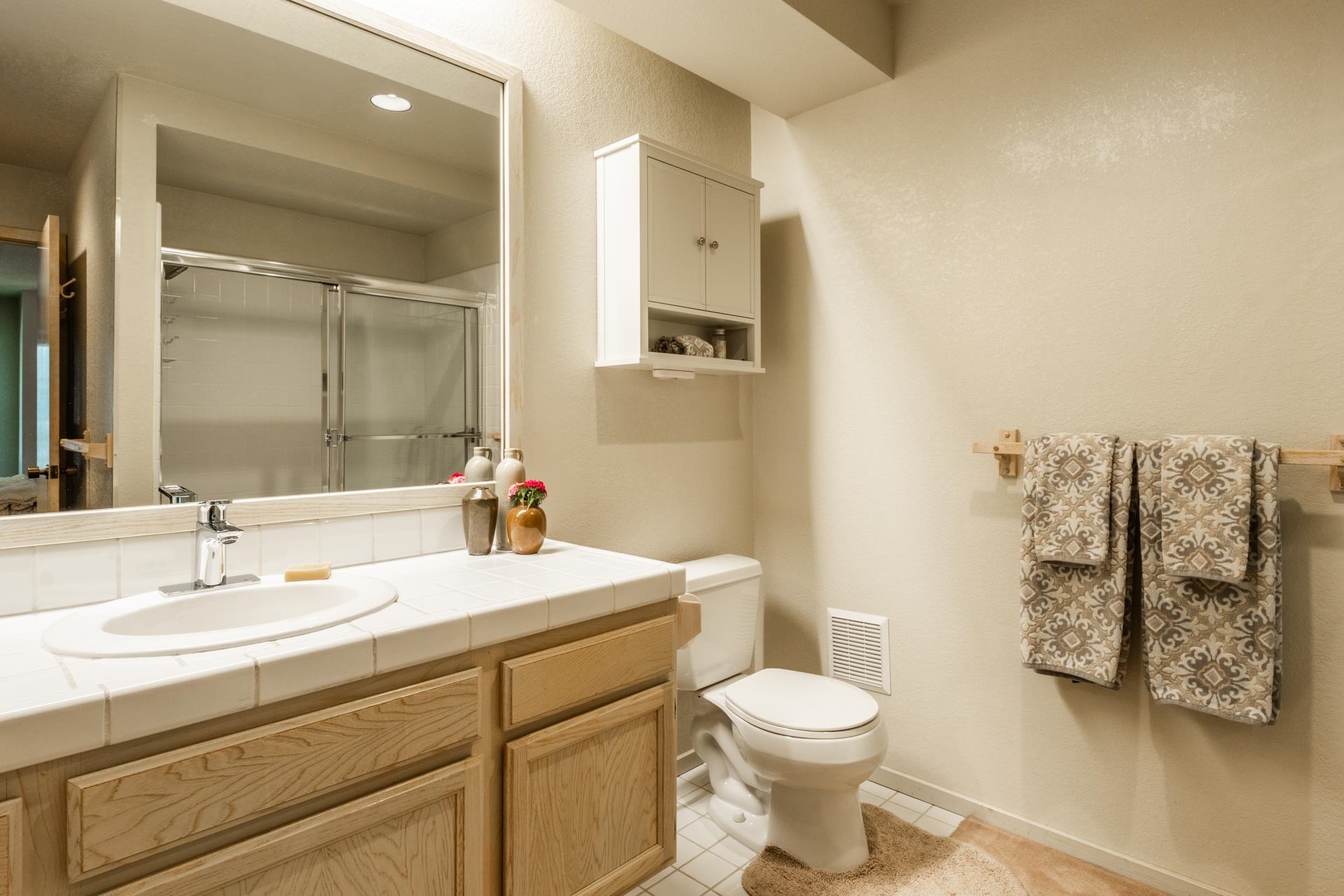 609 Golden Creek Rd Unit: 609