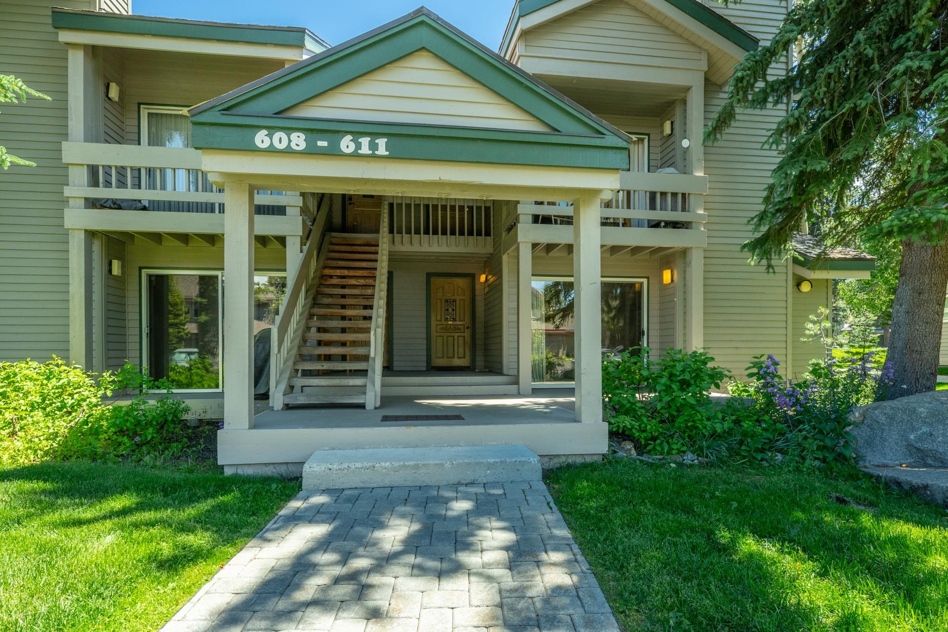 609 Golden Creek Rd Unit: 609