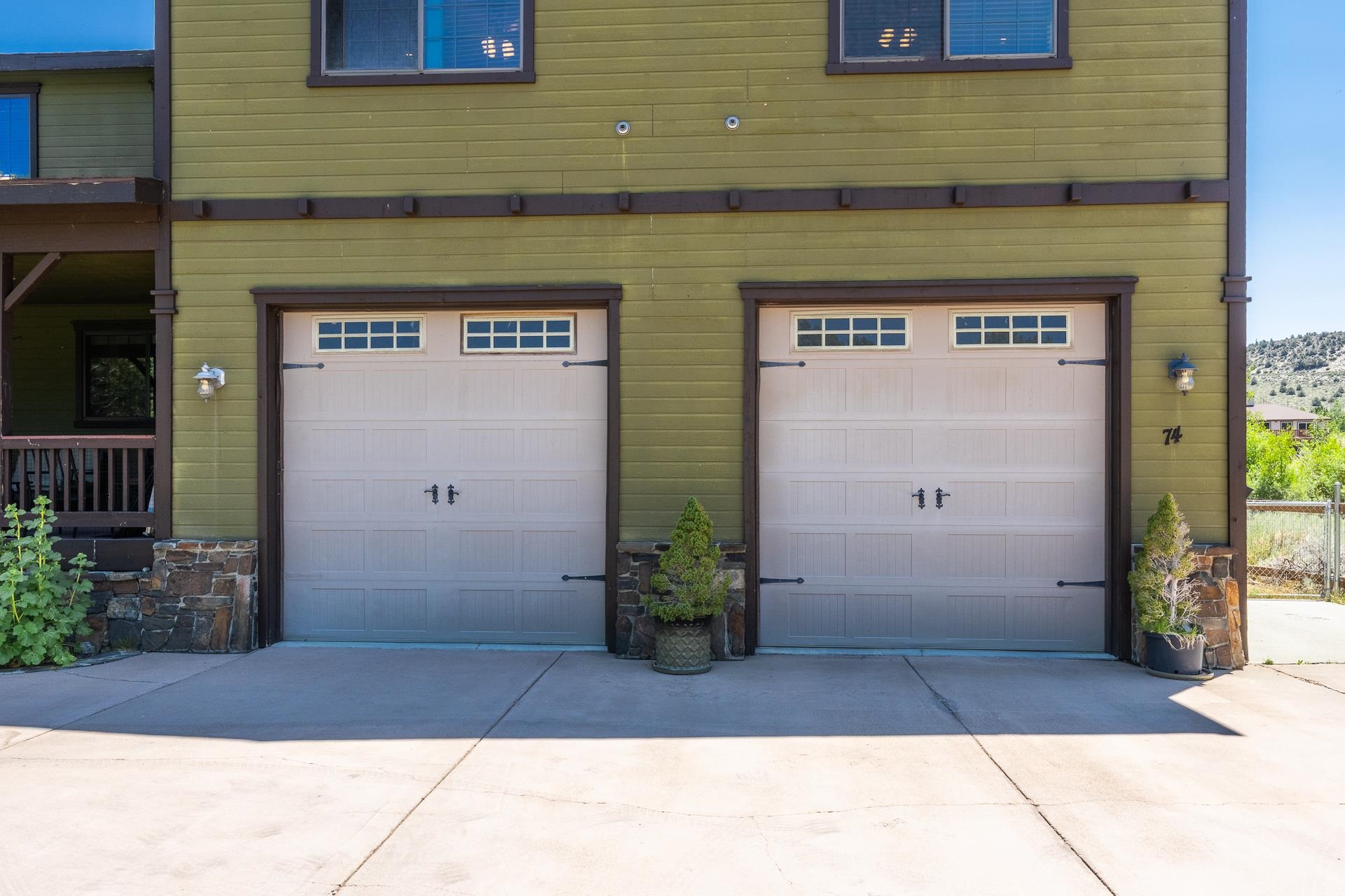 74 Sierra Springs Drive
