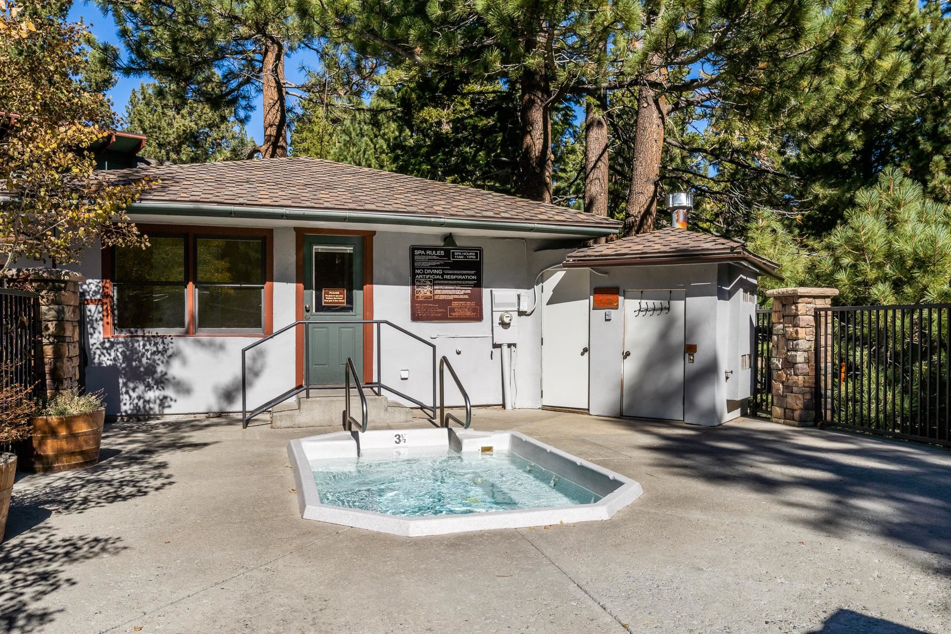 50 Hidden Valley Rd #17