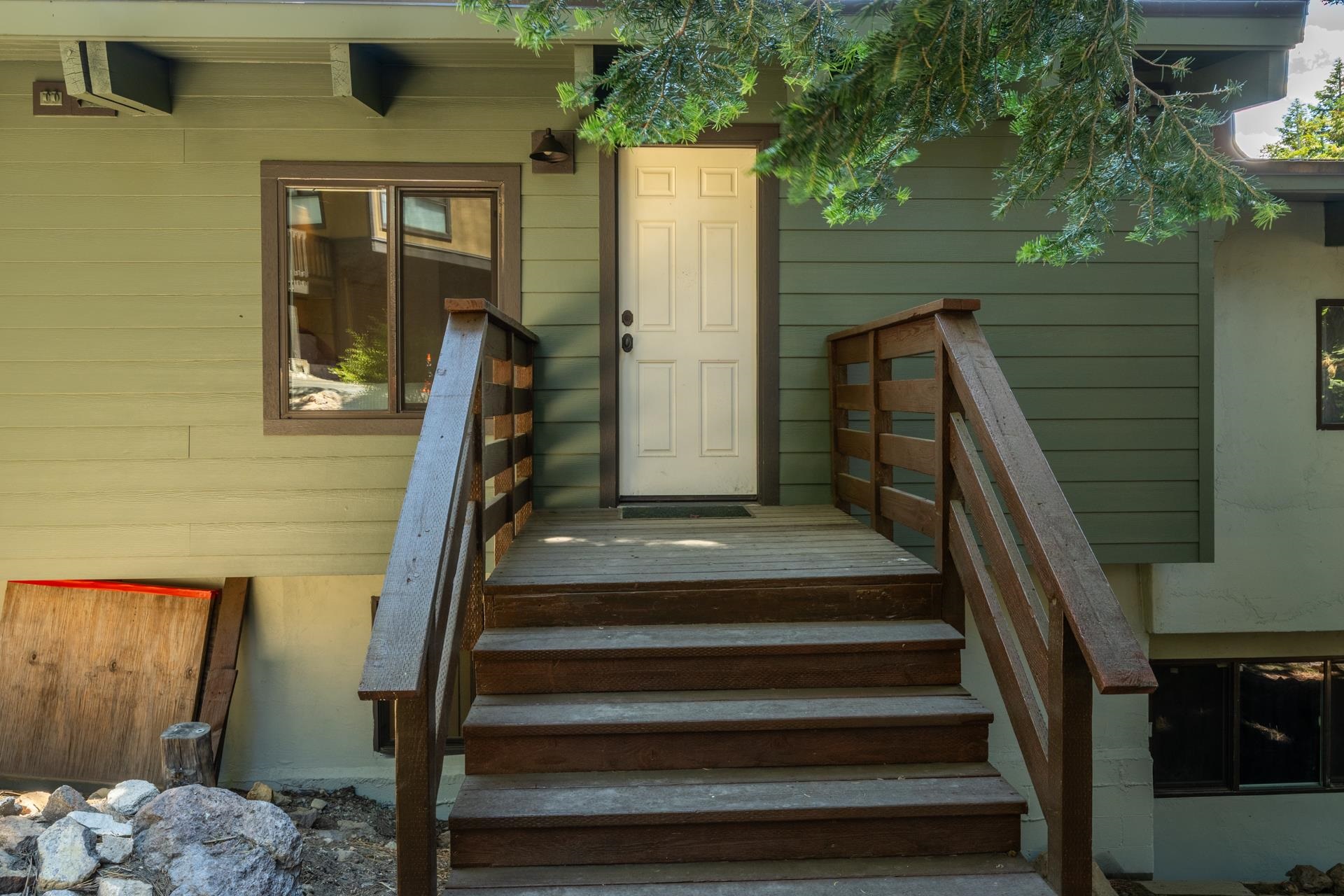 50 Hidden Valley Rd #17