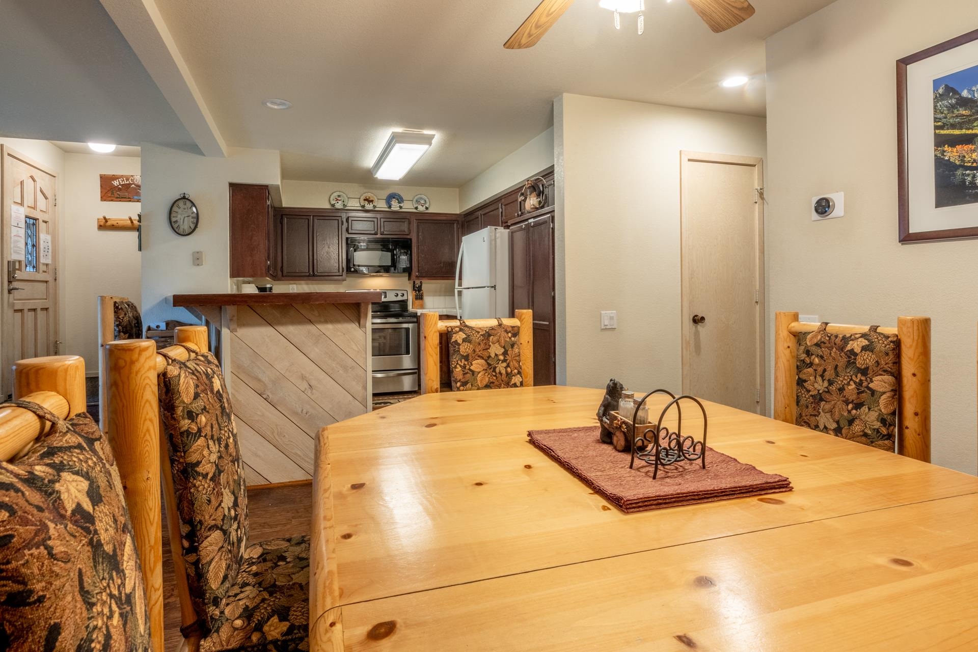 613 Golden Creek Road Unit: 613