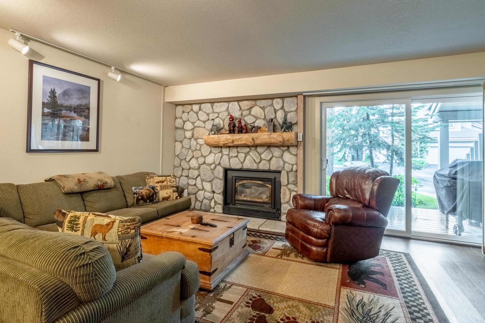 613 Golden Creek Road Unit: 613
