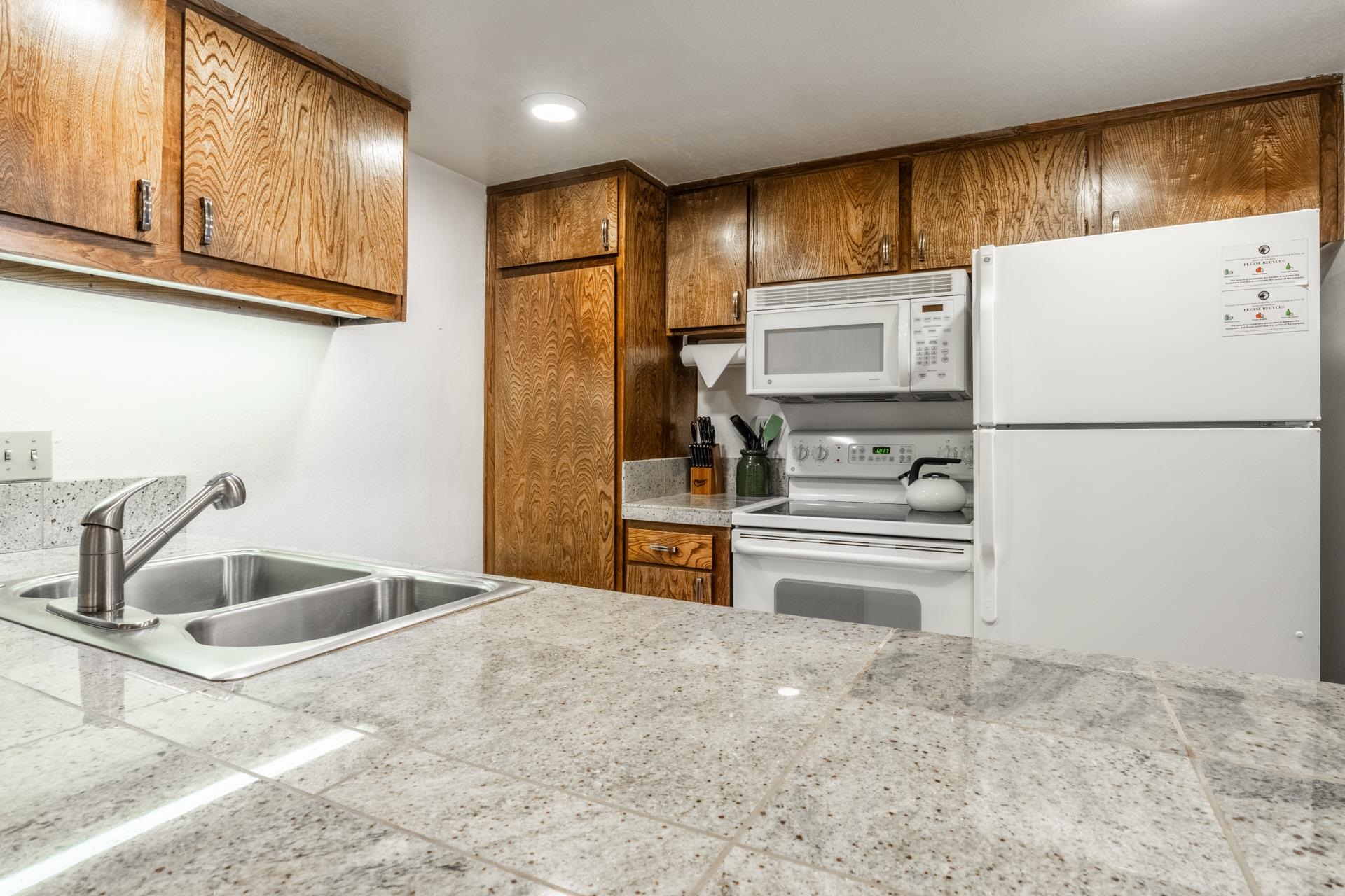 2113 Meridian Blvd #109