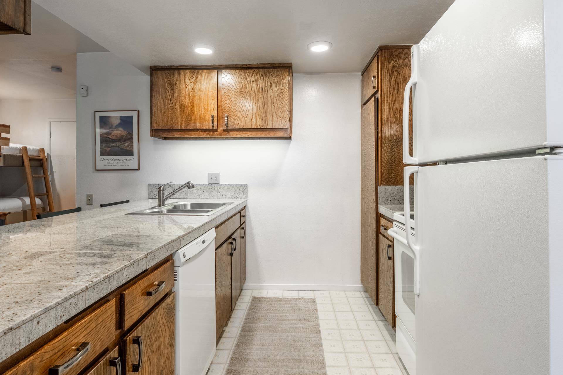 2113 Meridian Blvd #109