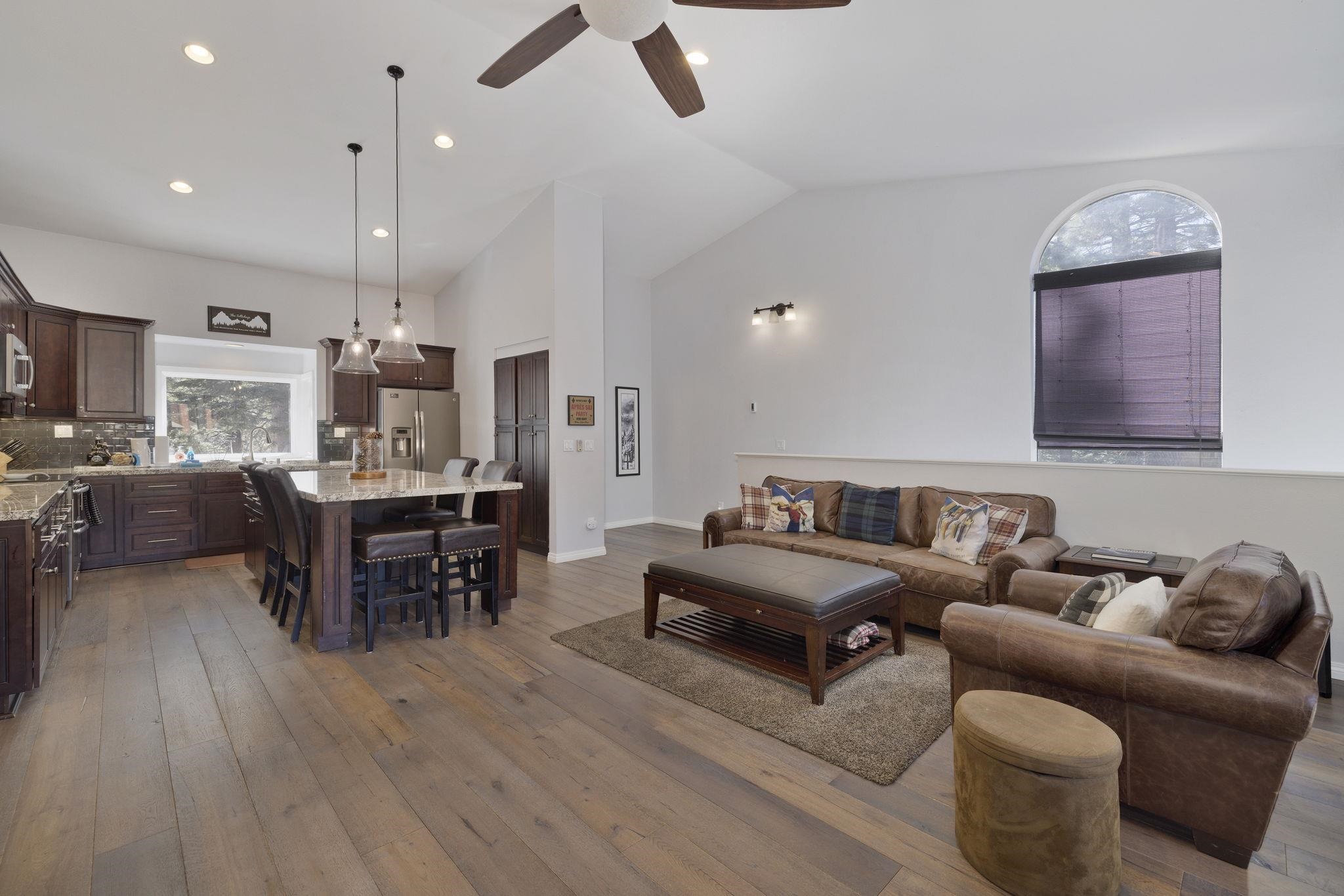 91 Lakeview Blvd. #9S