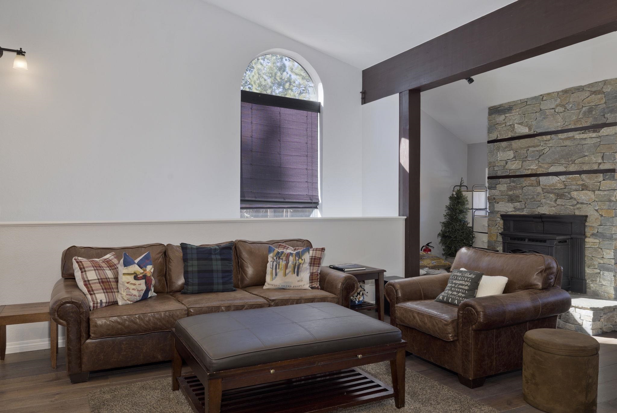 91 Lakeview Blvd. #9S