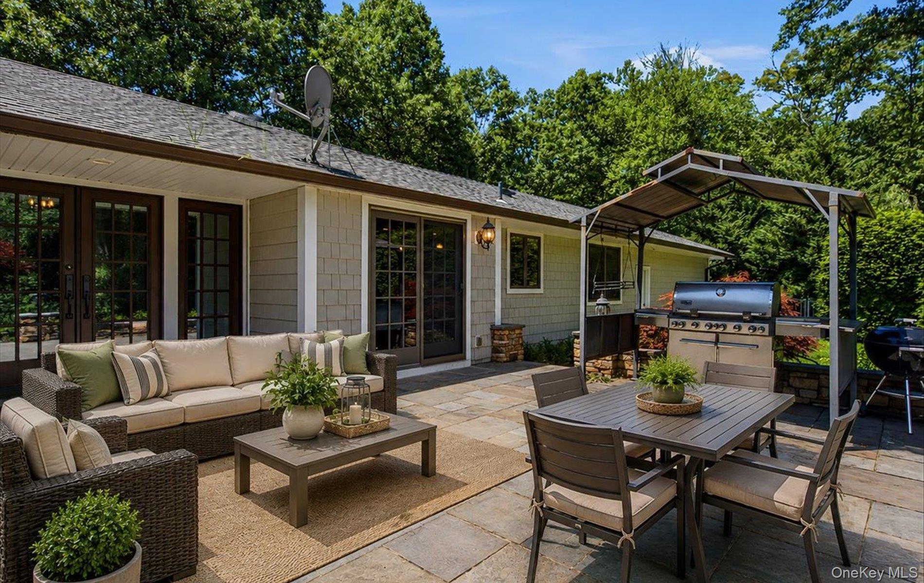 15 Tiber Road