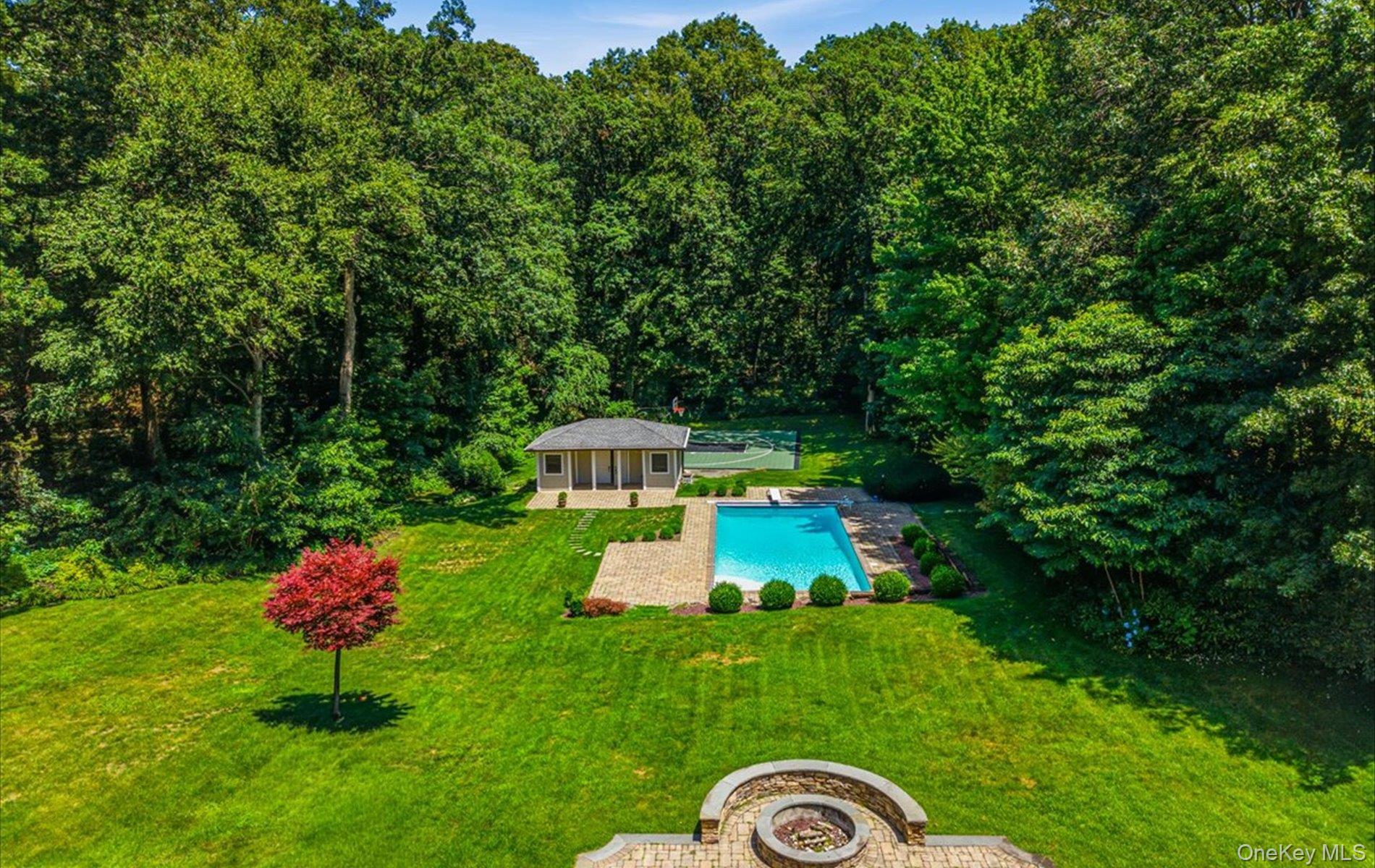 15 Tiber Road