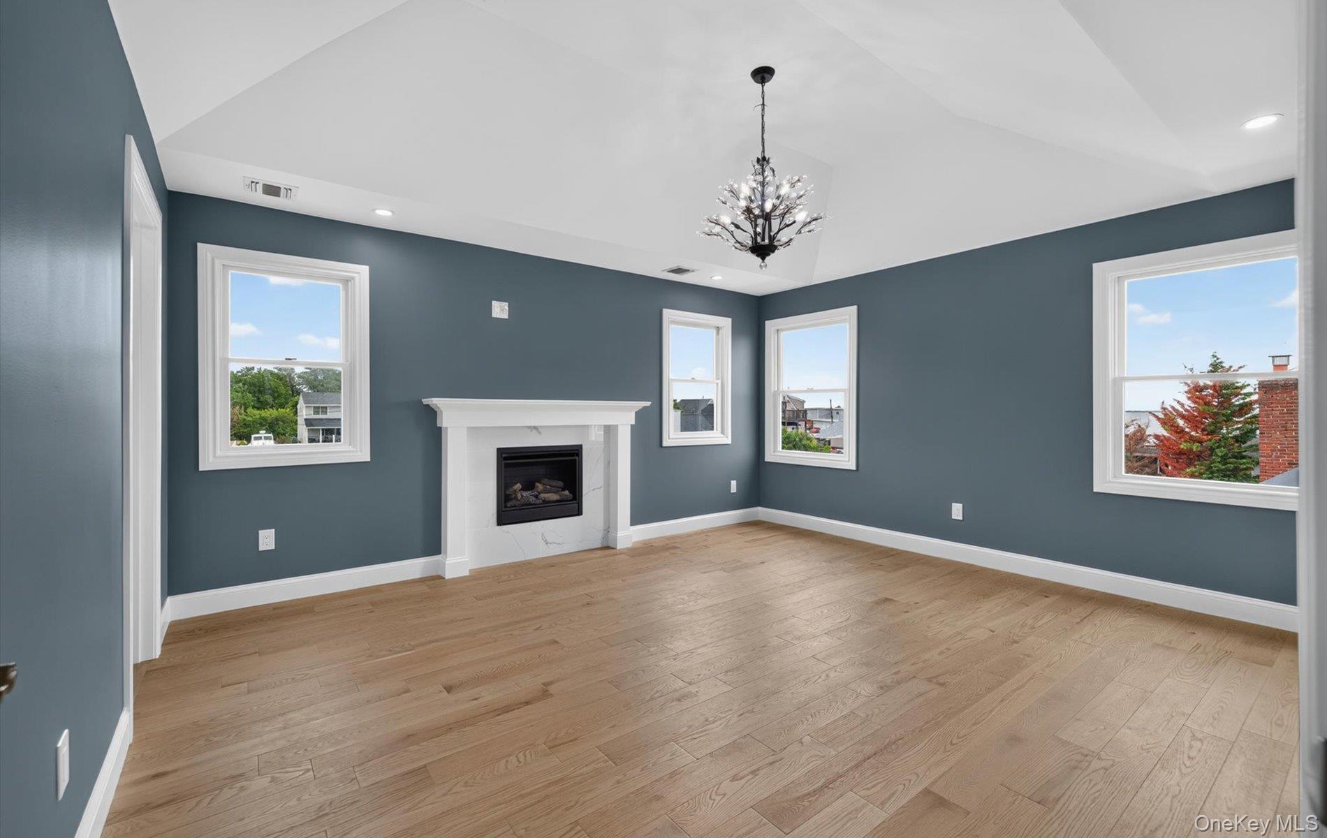 851 W Bay Drive