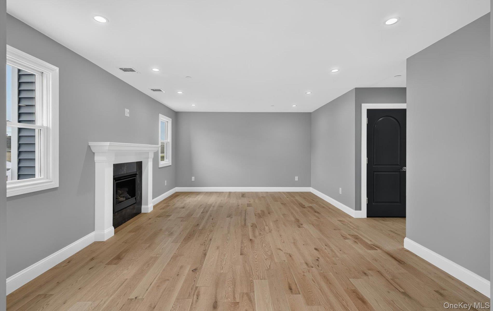 851 W Bay Drive