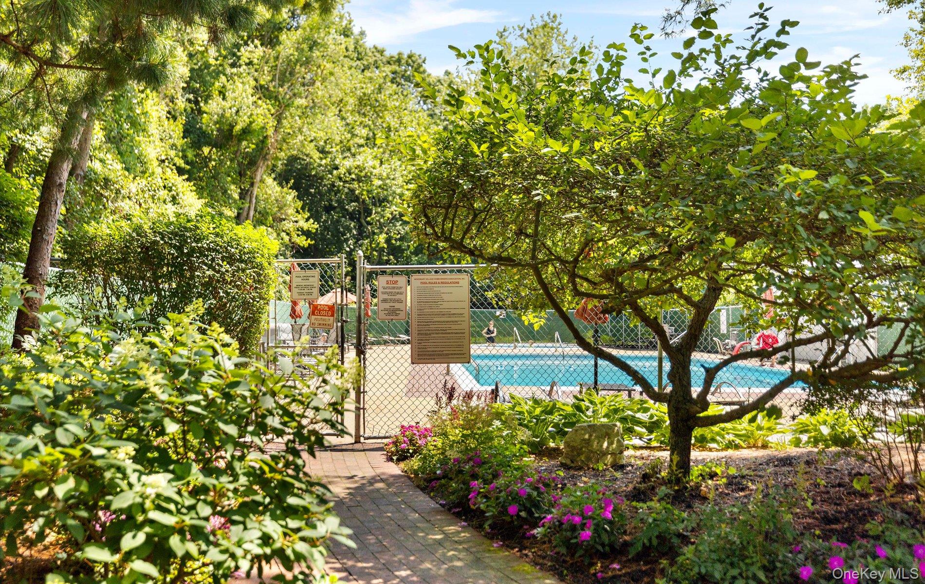 15 Pond Path