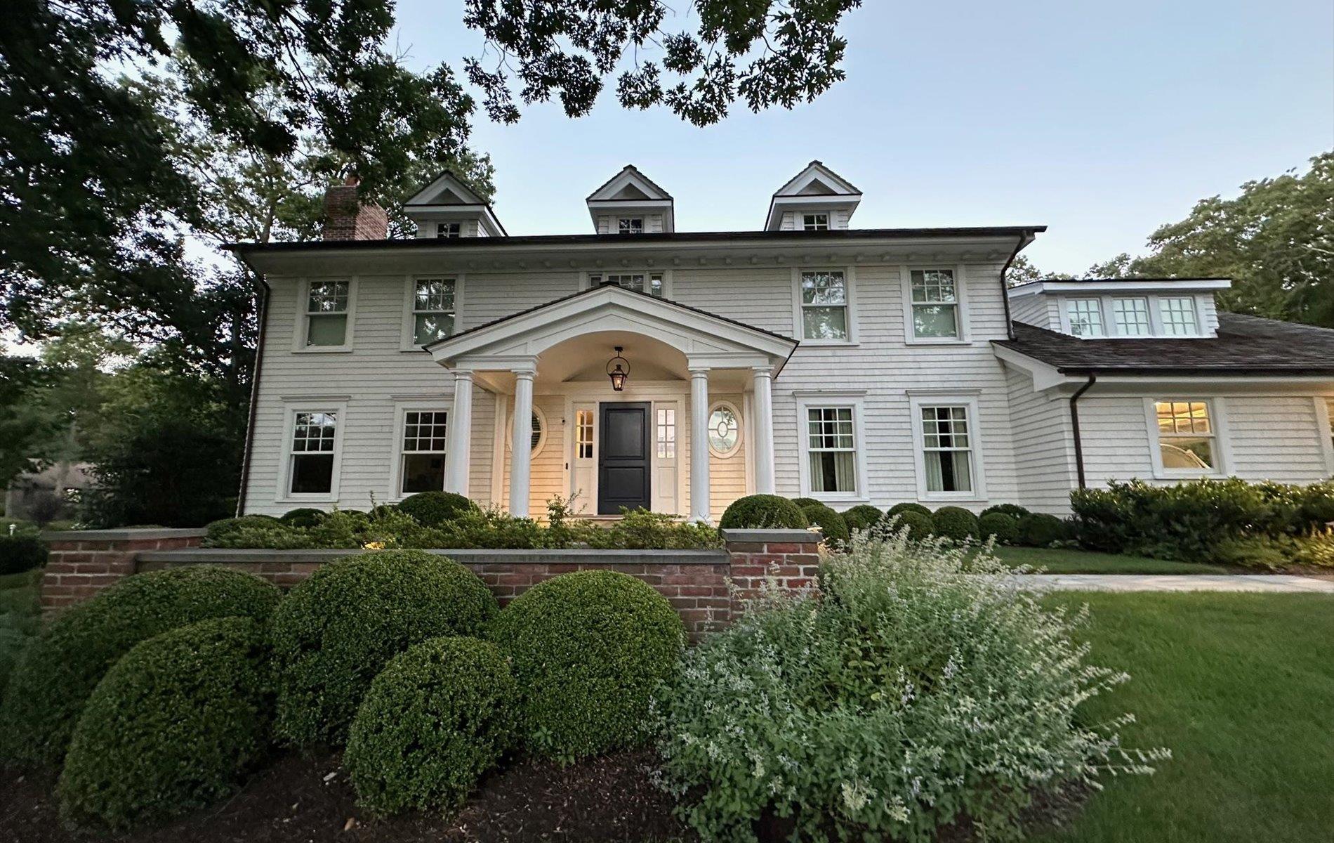 382 Barrow Court