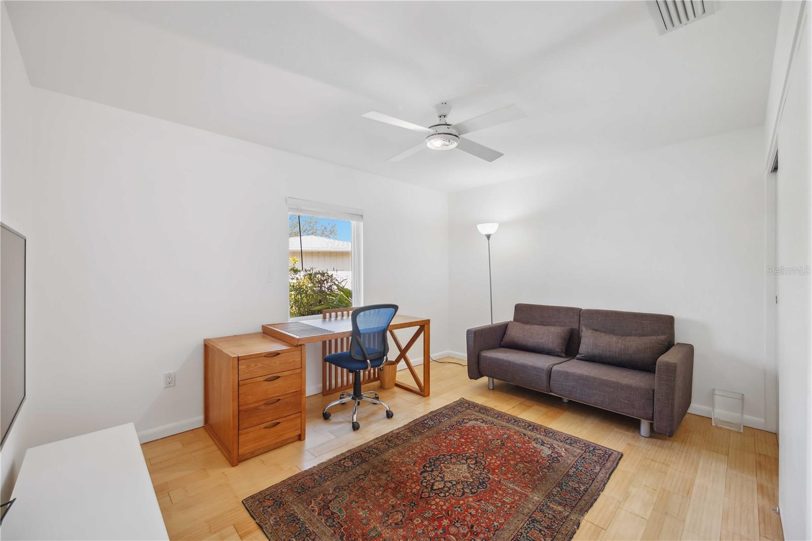 2458 WHIPPOORWILL CIR