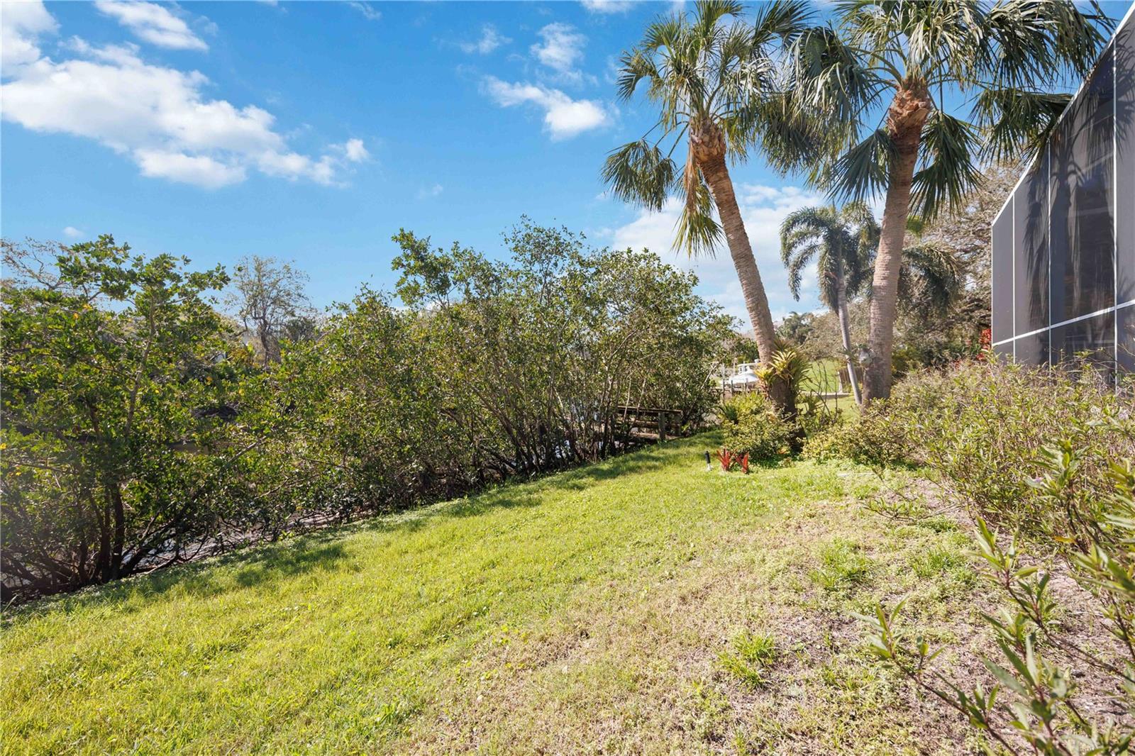 2458 WHIPPOORWILL CIR